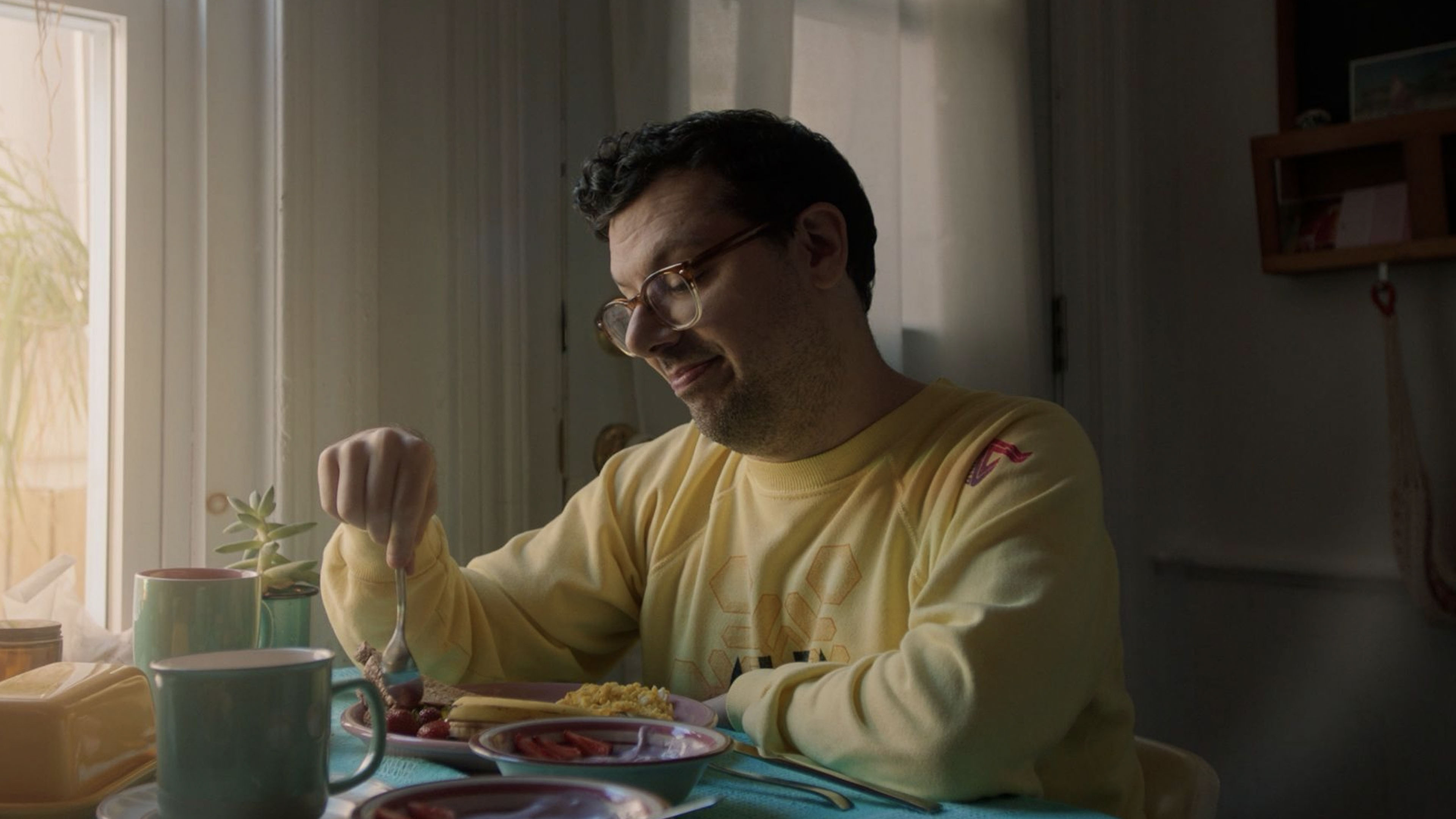 Geomapping Love - S1: E6 - "Live from Grandé Studios"