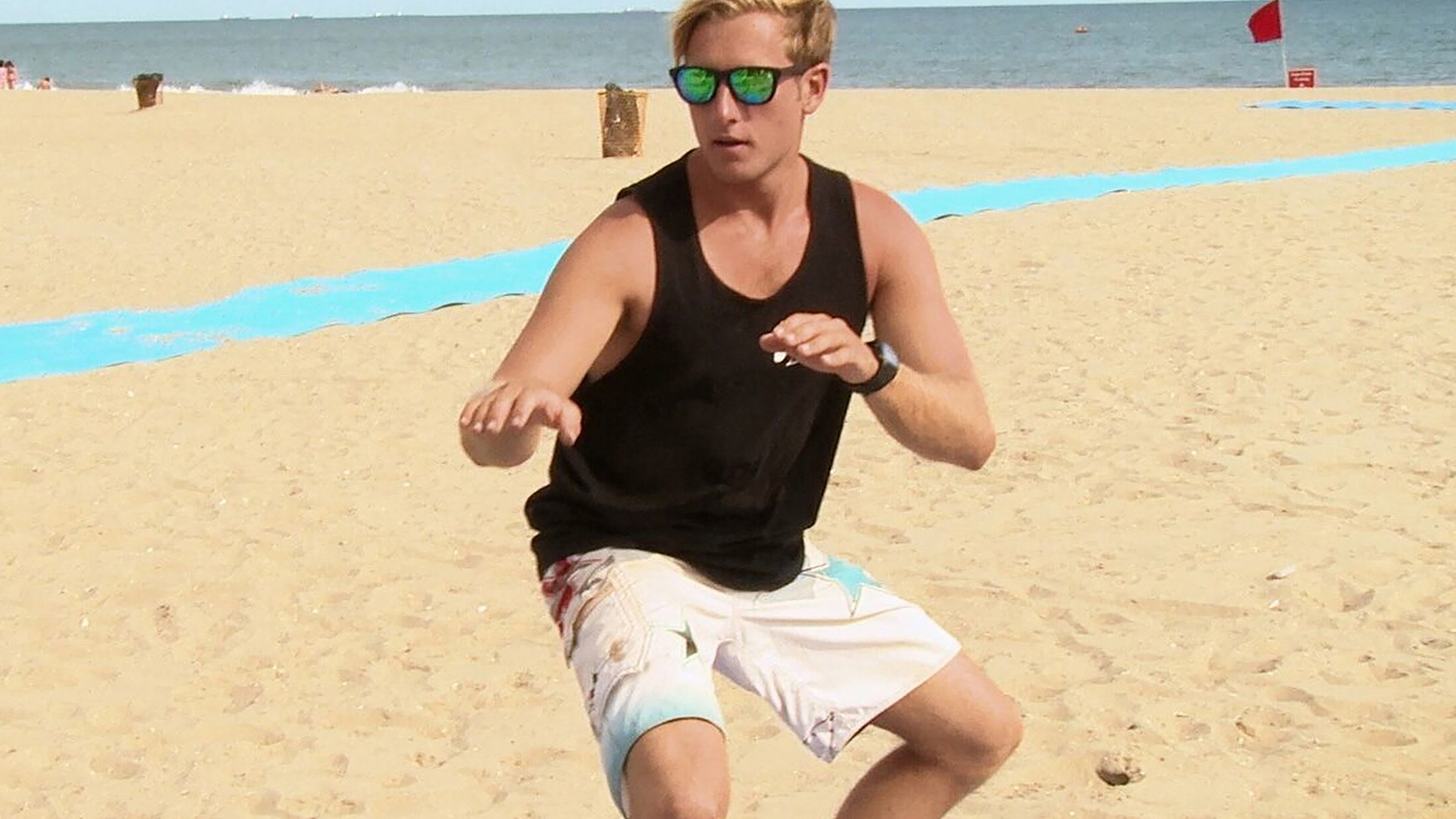 Love Is Blind - S1: E2 - "Myles & Kevin"