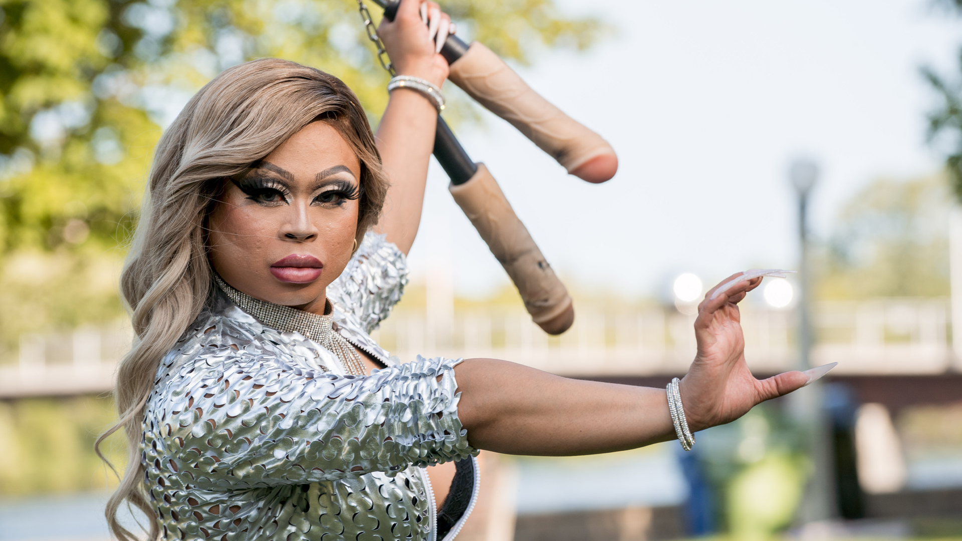 Enter The Drag Dragon - Trailer