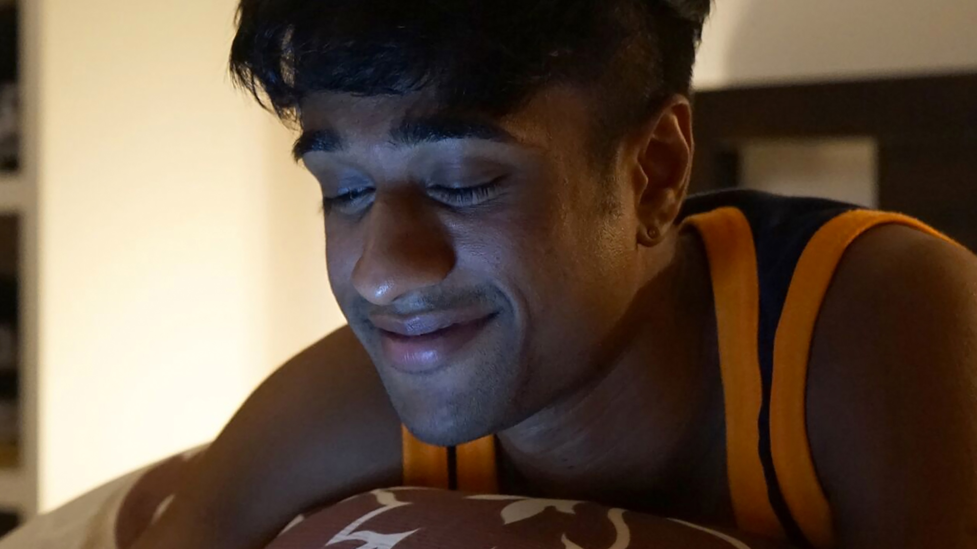 People Like Us - S1: E2 - "Got Place?"