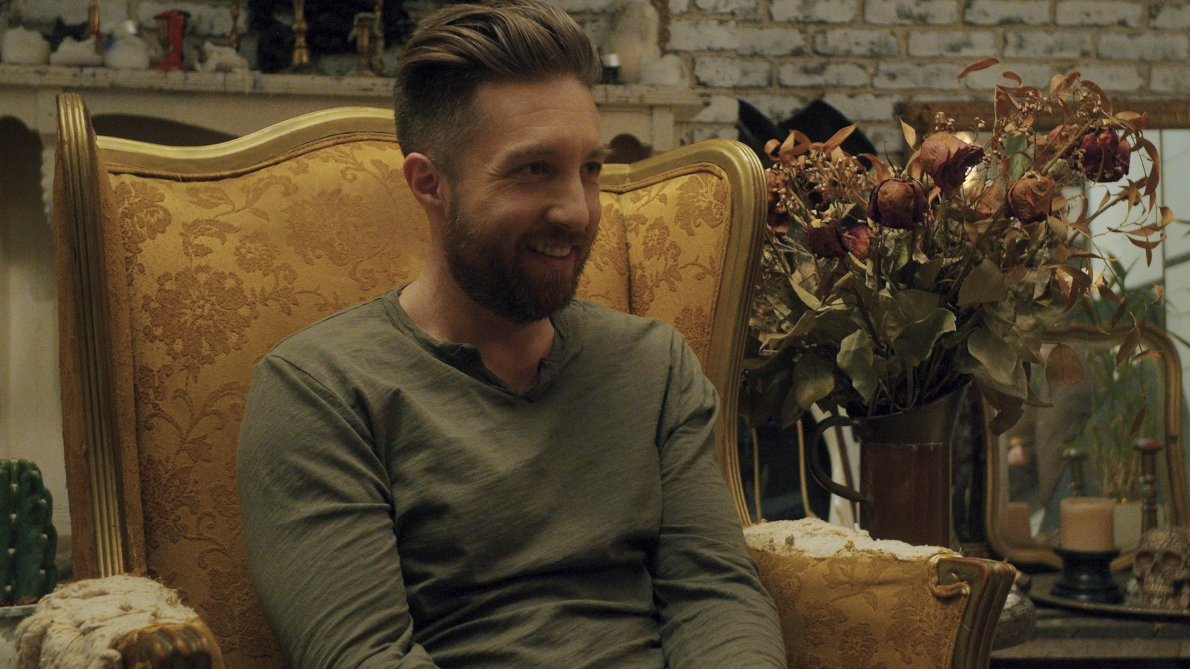 Danny Will Die Alone - S2: E3 - "Three Outlets"