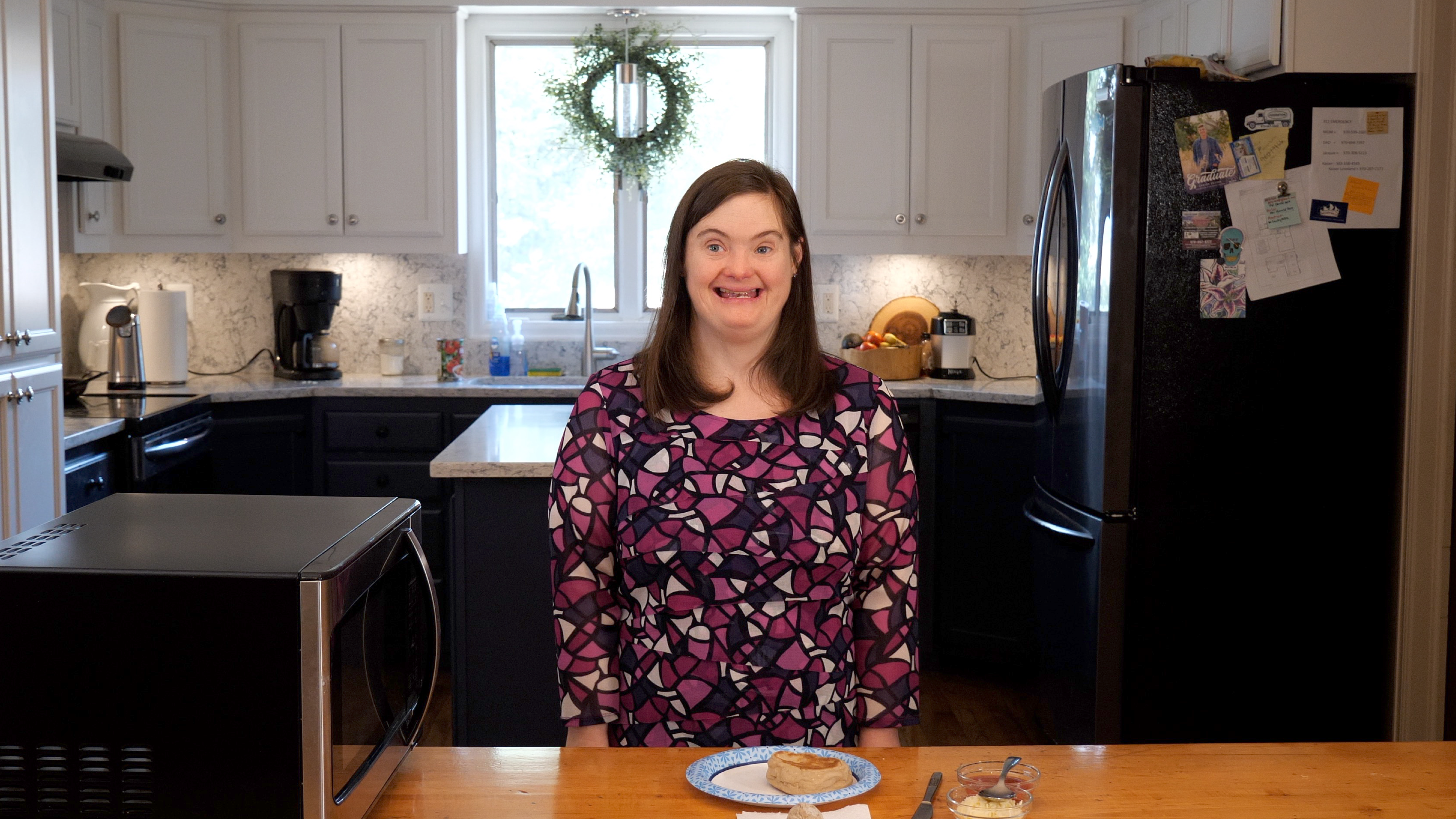 Making Microwave Personal Pizza