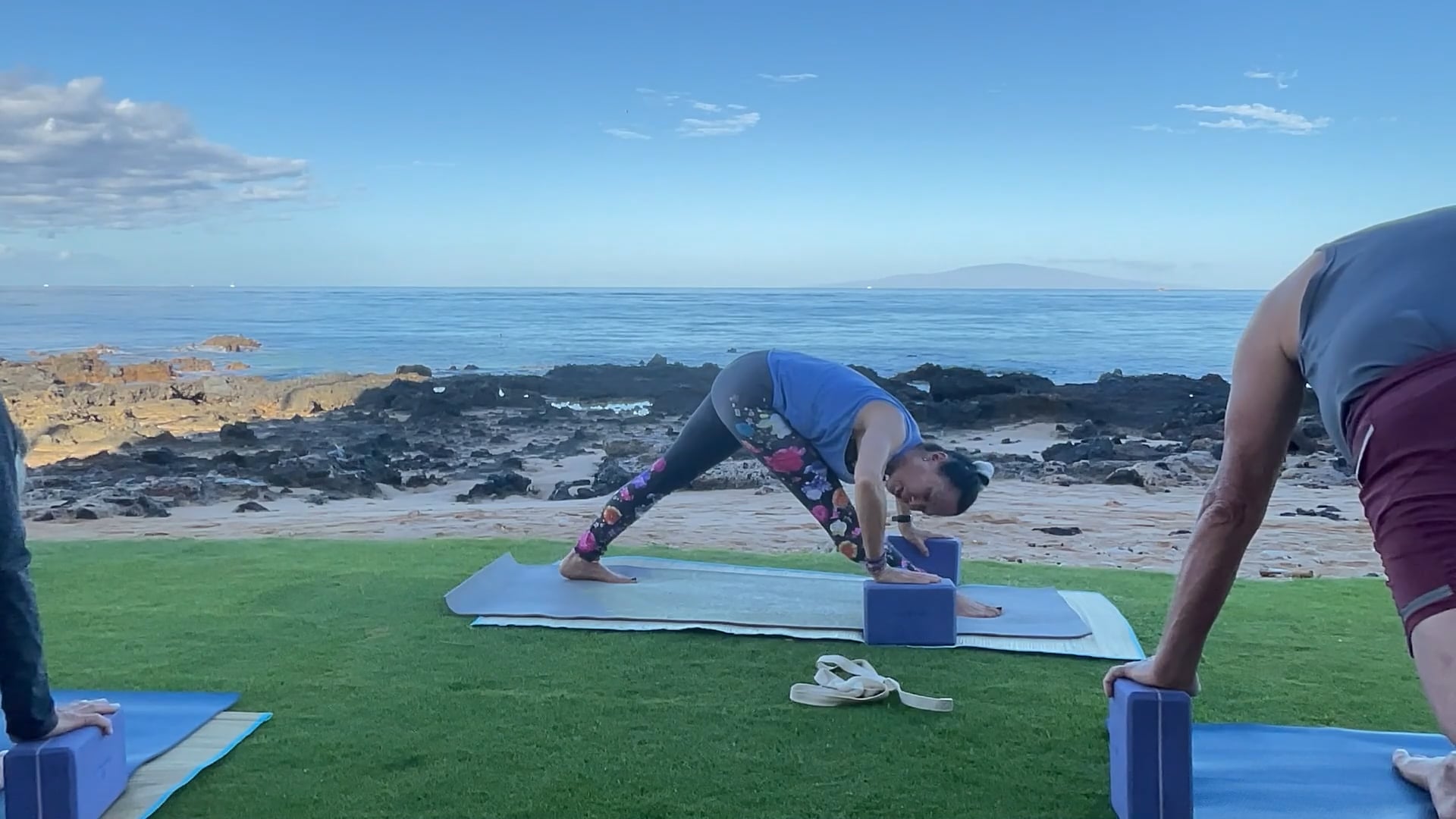 9-18-25  Gentle Beach Yoga: From the shin, knee, femur bone to the hip socket. Take care of your legs, they support your life.