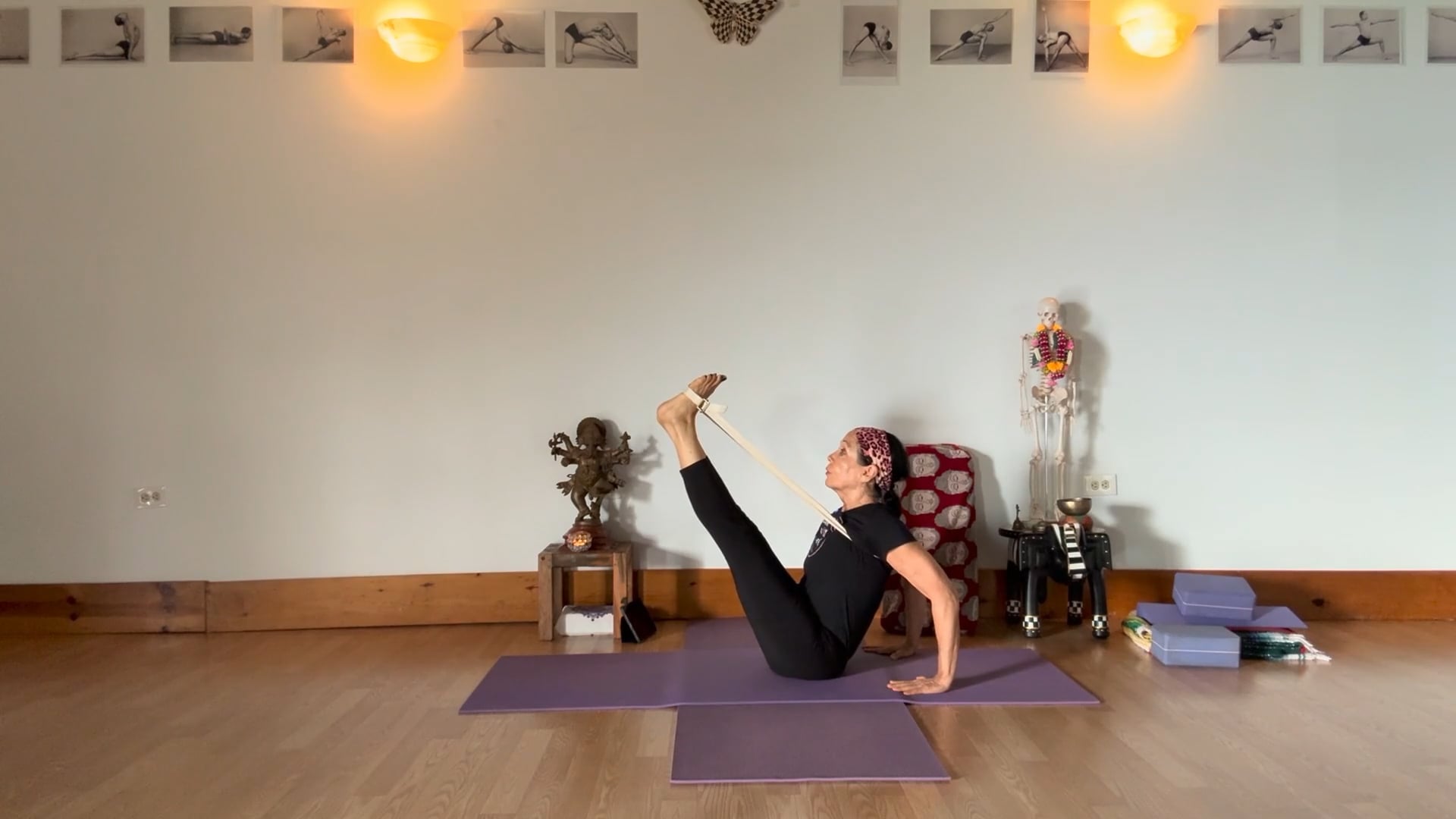 3-3-26 Iyengar Yoga- All Level: Strengthening the Mind Through the Outer Hips.
