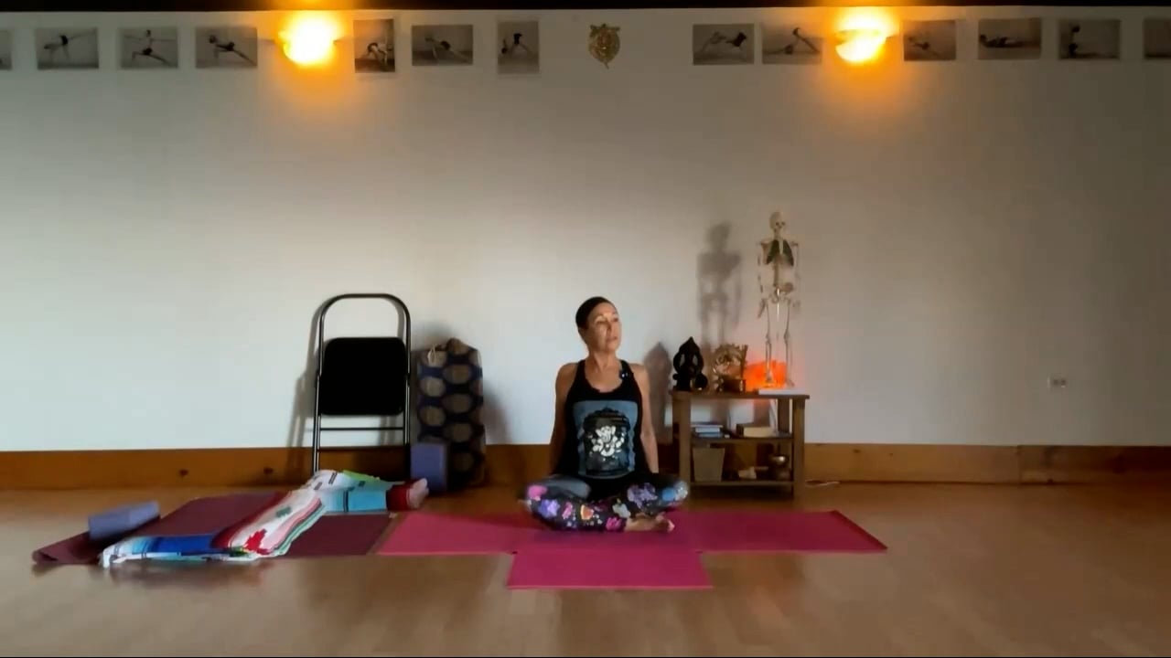 10-21-23 Iyengar Yoga: Focus on slow vinyasa and hip opening.