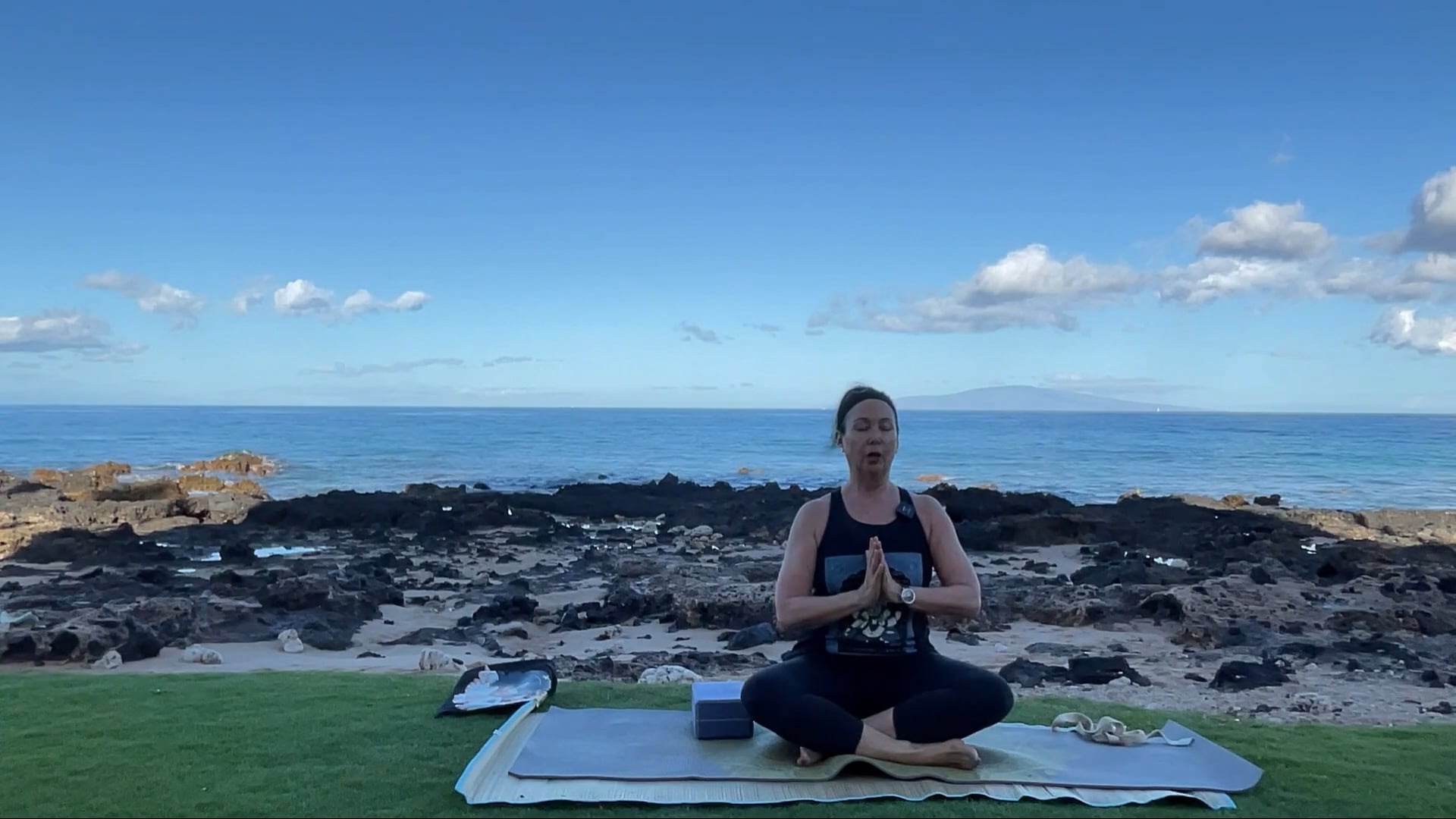 4-4-24 Gentle Beach Yoga: Focus on leg/bone strengthening and stretching from the feet and hands.