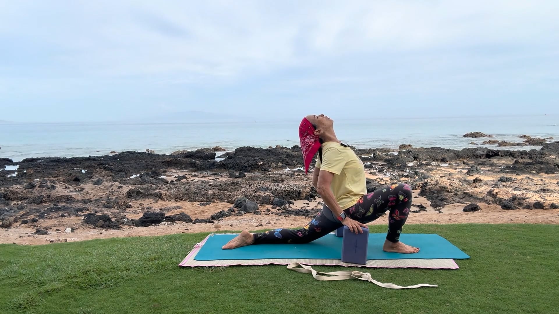 3-10-26 Beach- Yoga & Movement: Cultivating peace within and radiating it outward.