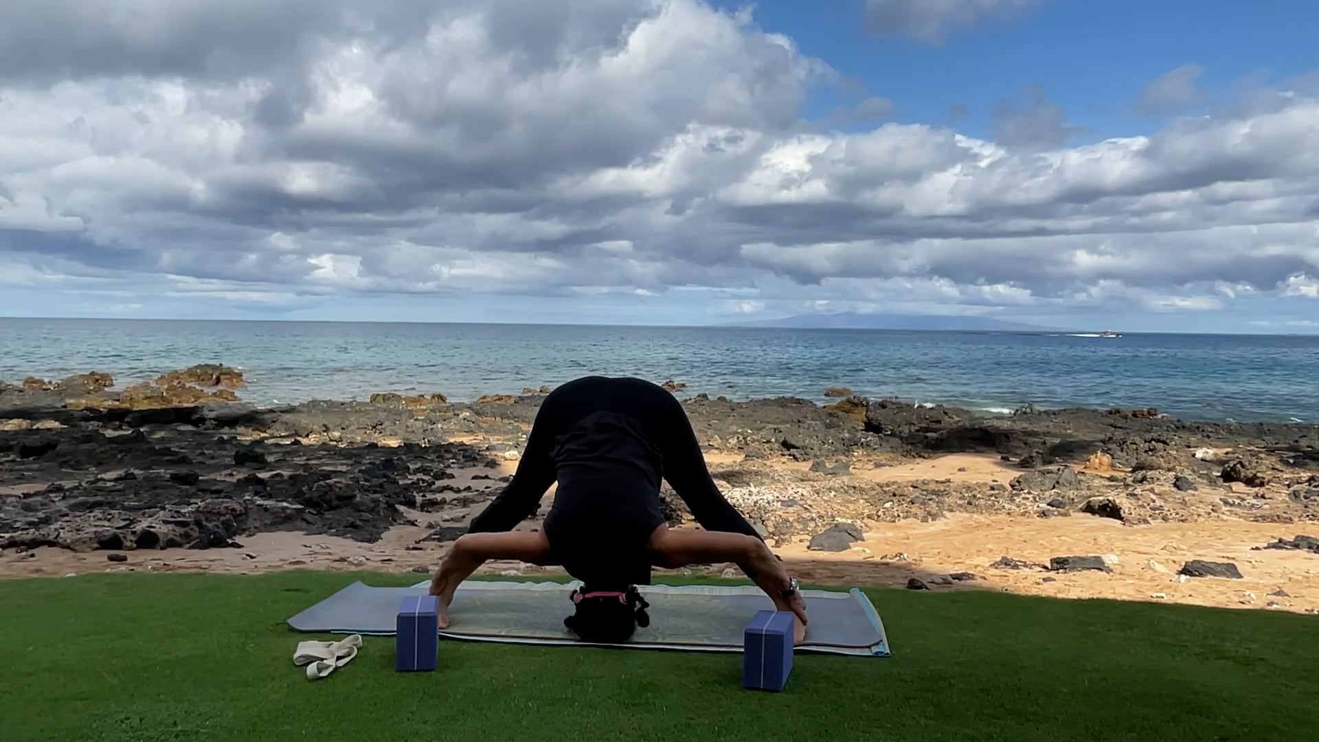6-12-25 Gentle Beach Yoga: Healing the hips and shoulders.