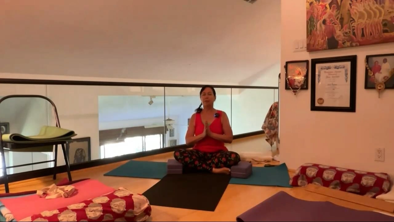 7-31-23  Iyengar Yoga: Focus on expanding the life force throughout the body.