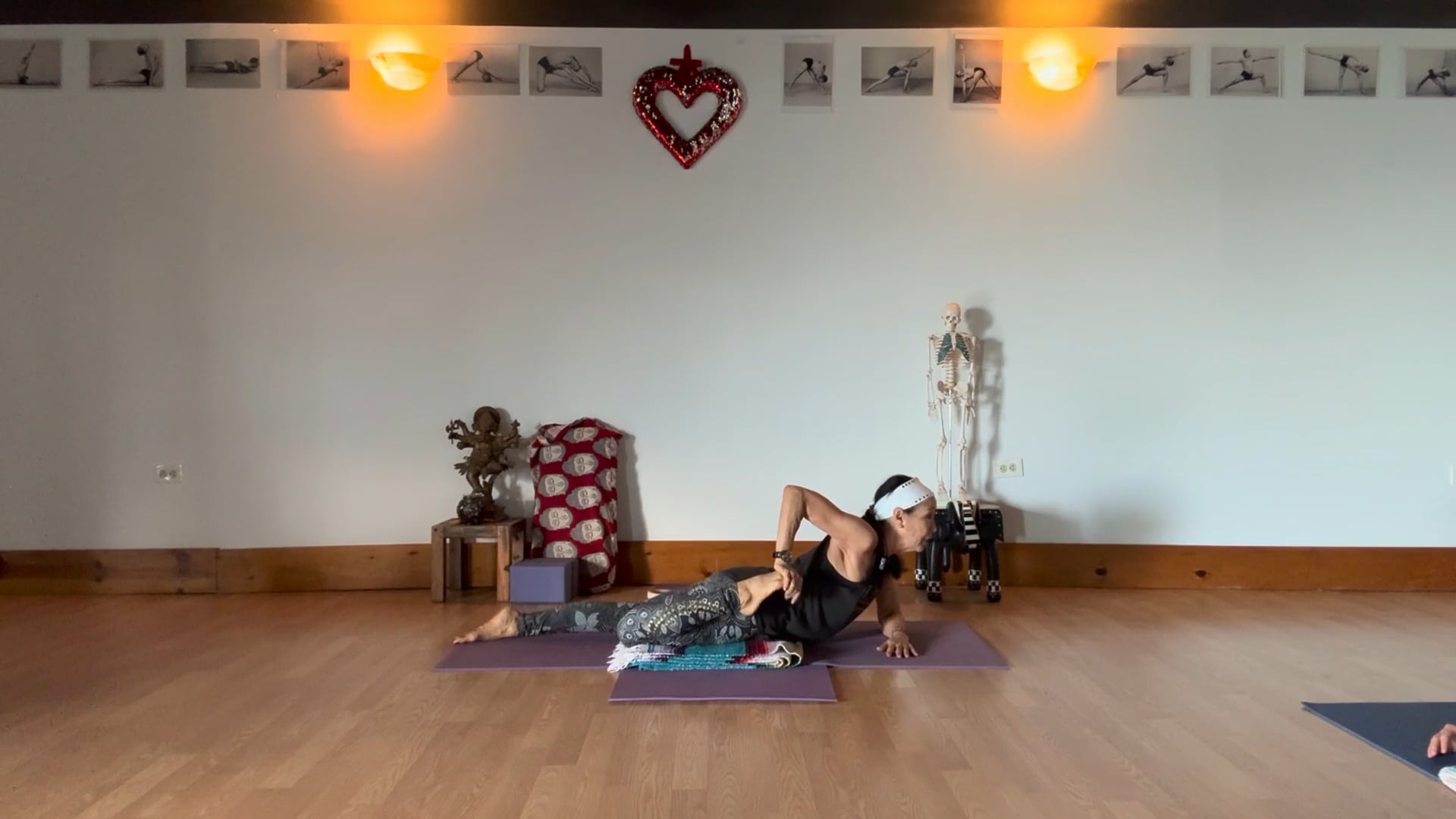 4-26-26 Iyengar Yoga: Centering awareness in the core—strengthening the abdominals, supporting the lower back, and creating stab