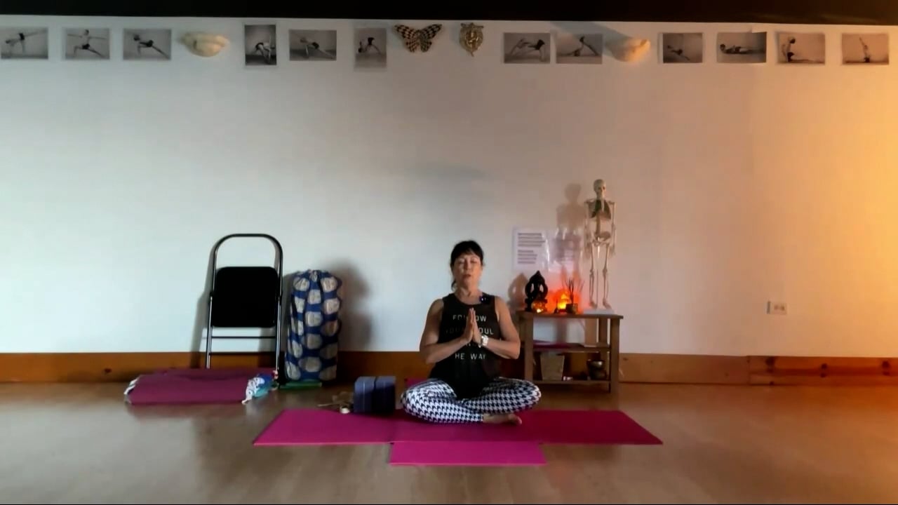 2-19-24  Iyengar Yoga: Focus on the priority of the tailbone in stretching and strengthening.