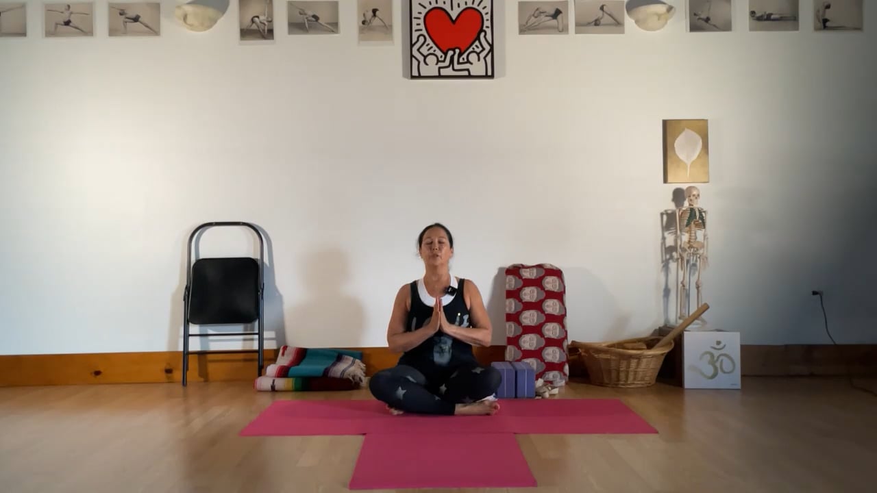5-4-22 Iyengar Yoga: Preparations in twisting, forwarding bend for backbends.