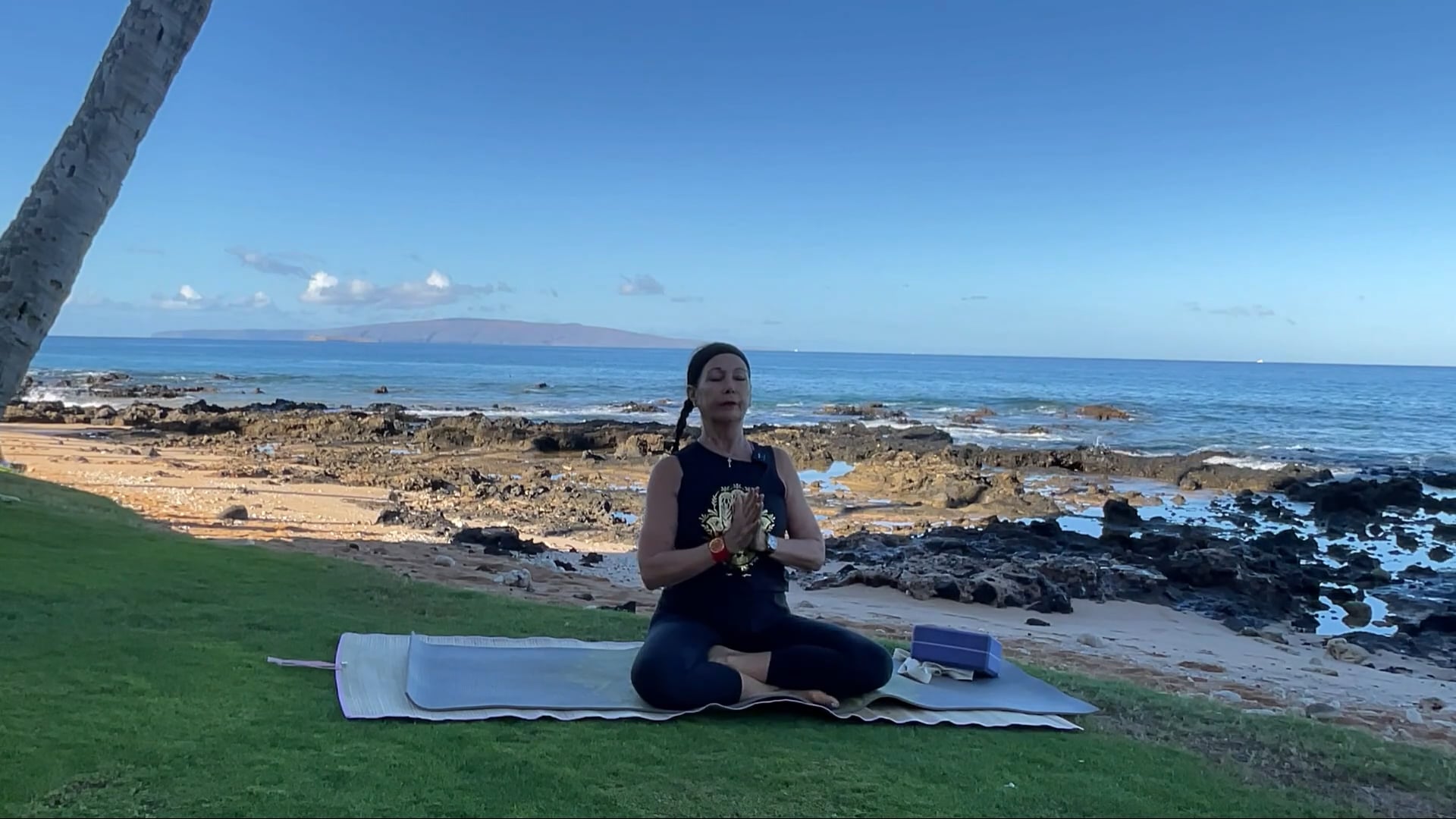 9-19-24 Gentle Beach Yoga: Focus on healing back, hip, and shoulder pain.