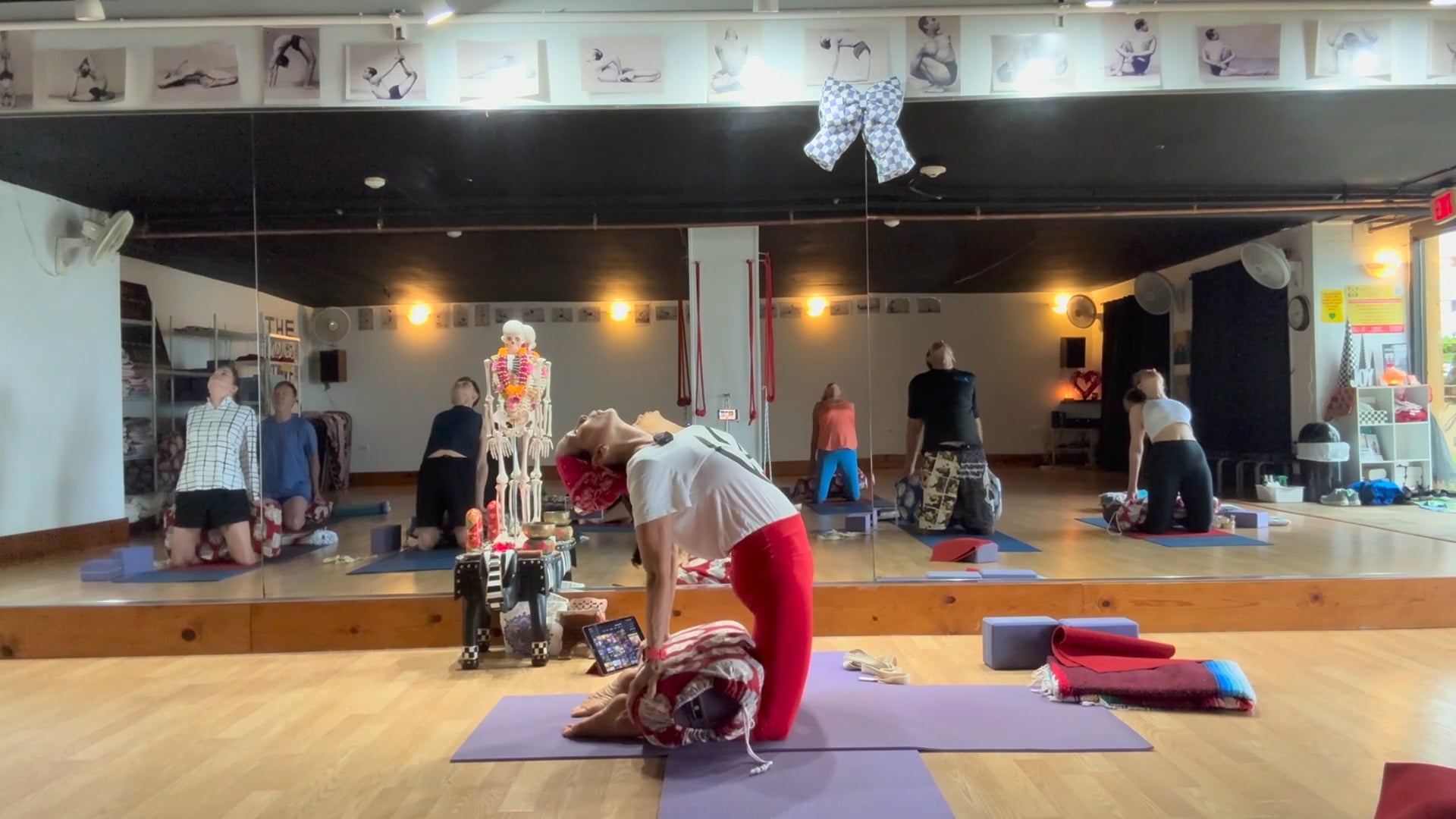 3-12-26 Iyengar Yoga- Beginner : May our practice today be a small offering of peace to the world.