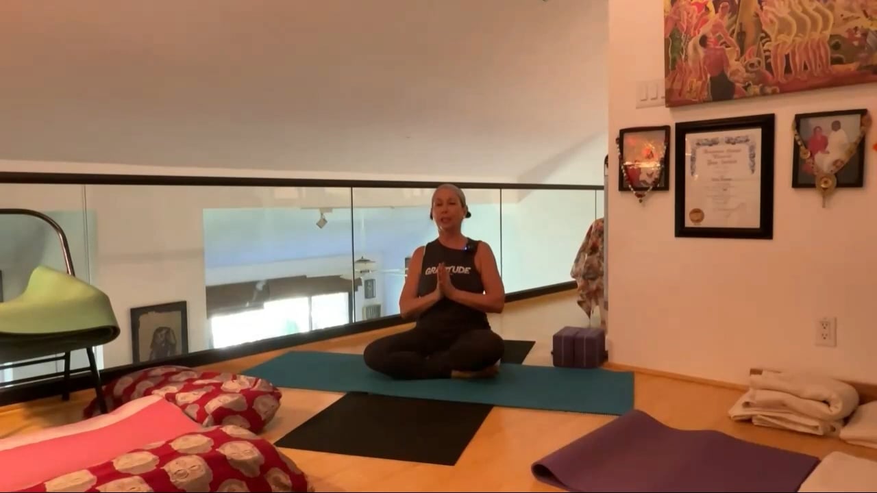 8-9-23 Iyengar Yoga: Focus on the hands/feet connecting to back bending.