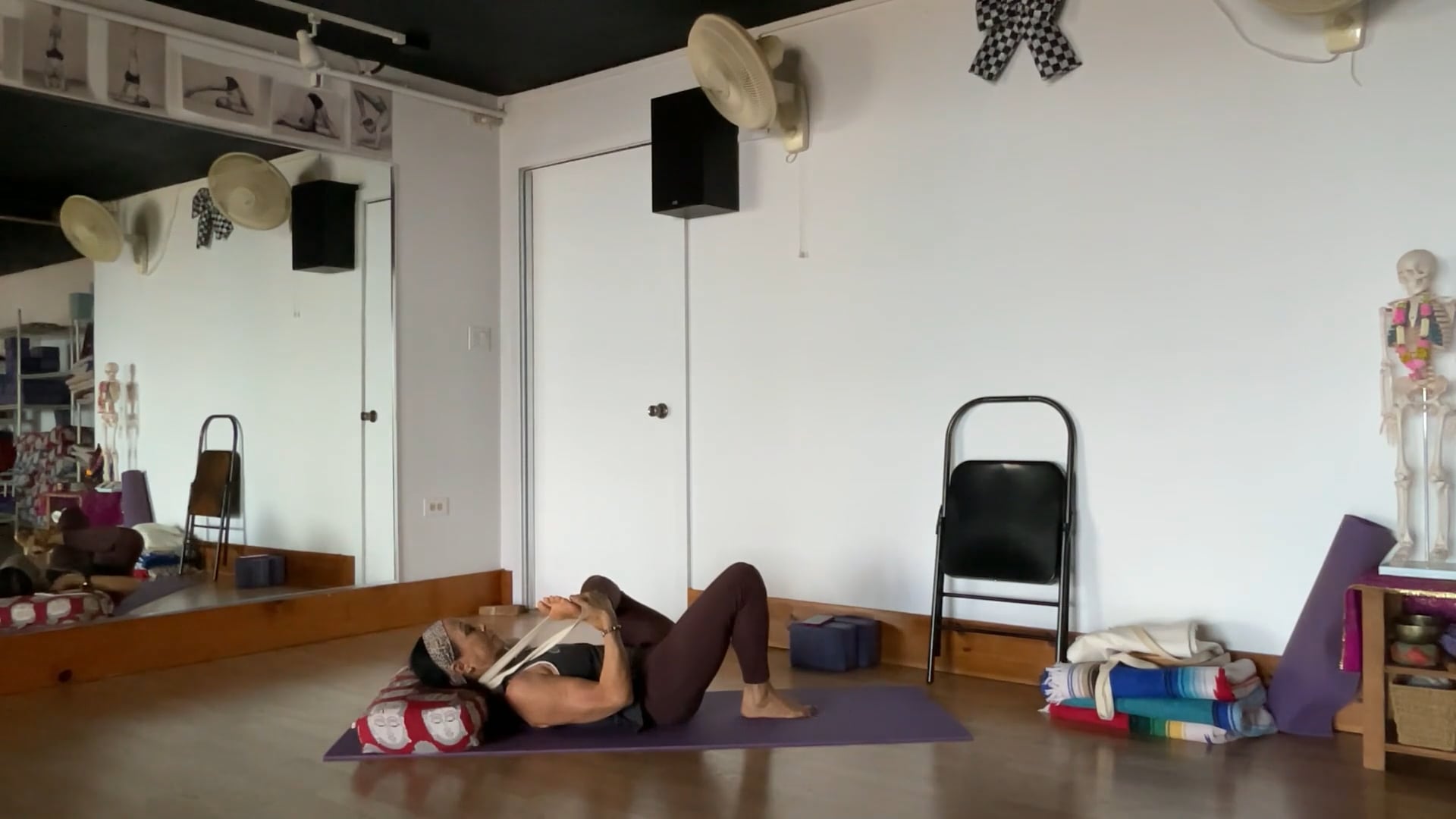 11-26-25 Iyengar Yoga: HIPS - twisting, lifting to open up the heart center -gratitude!