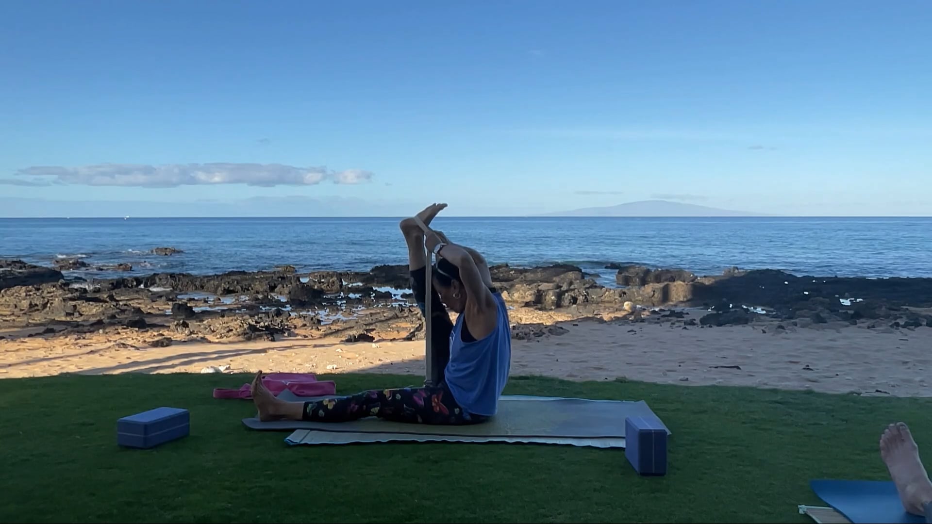 1-21-25 Gentle Beach Yoga: Practicing Ahimsa And Satya in yoga practice. Daily variations for stretching and strengthening the a