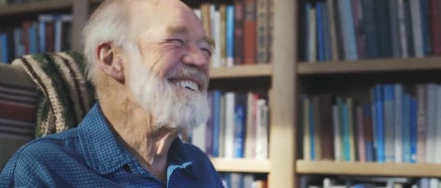 Eugene Peterson - In Between The Man ...