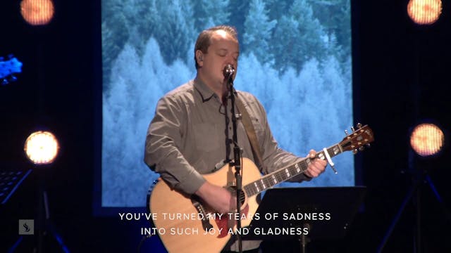 Catch The Fire Worship with Benjamin ...