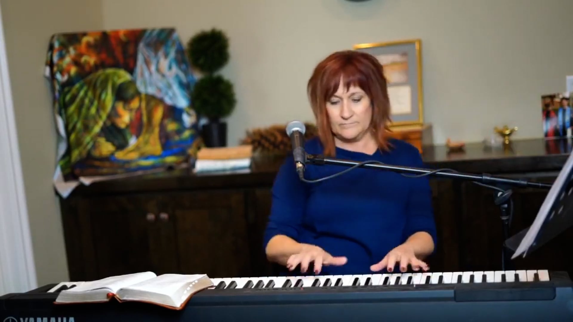 God Sends Forth His Help  Prophetic Worship with Julie Meyer