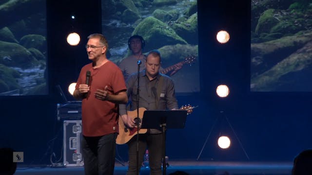 Catch The Fire Worship with Benjamin ...