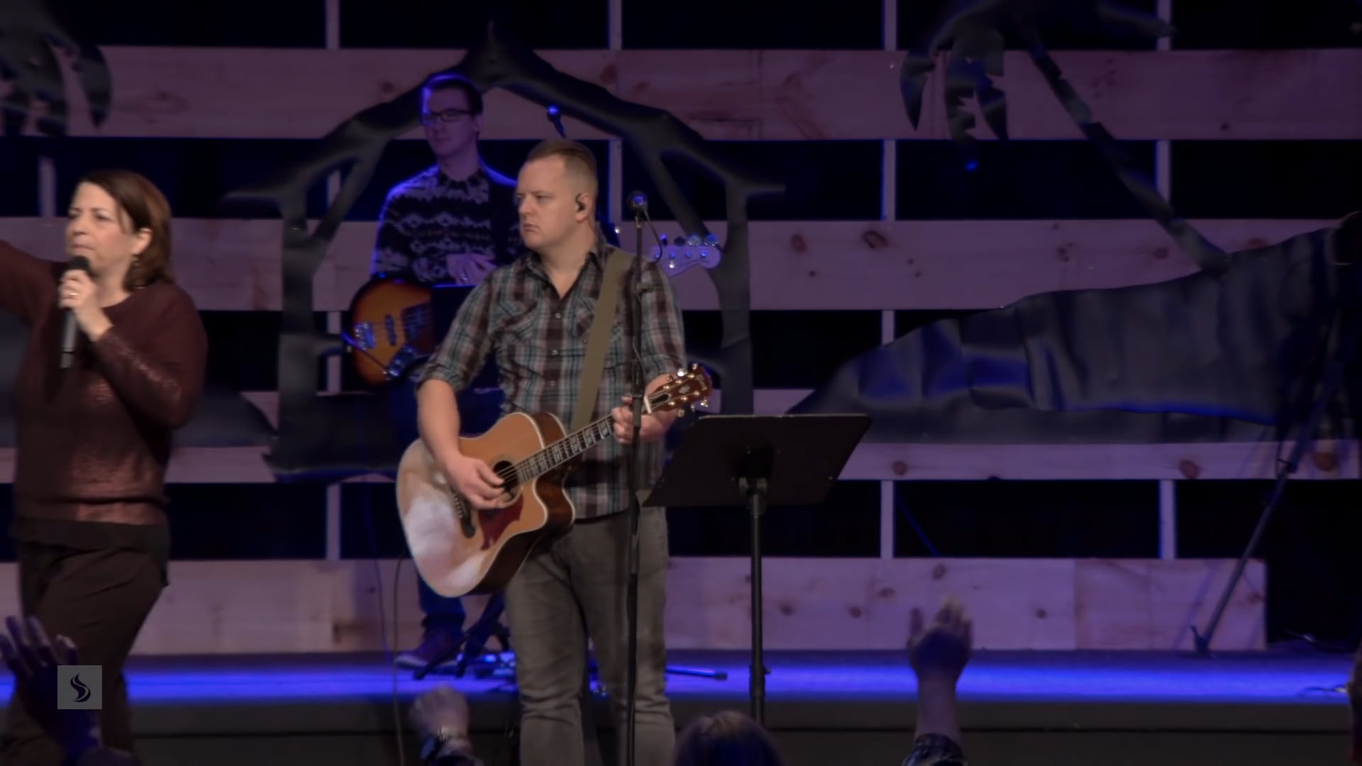 Catch The Fire Worship with Benjamin Jackson and Alice Clarke (Sunday, 18 Dec 2016)