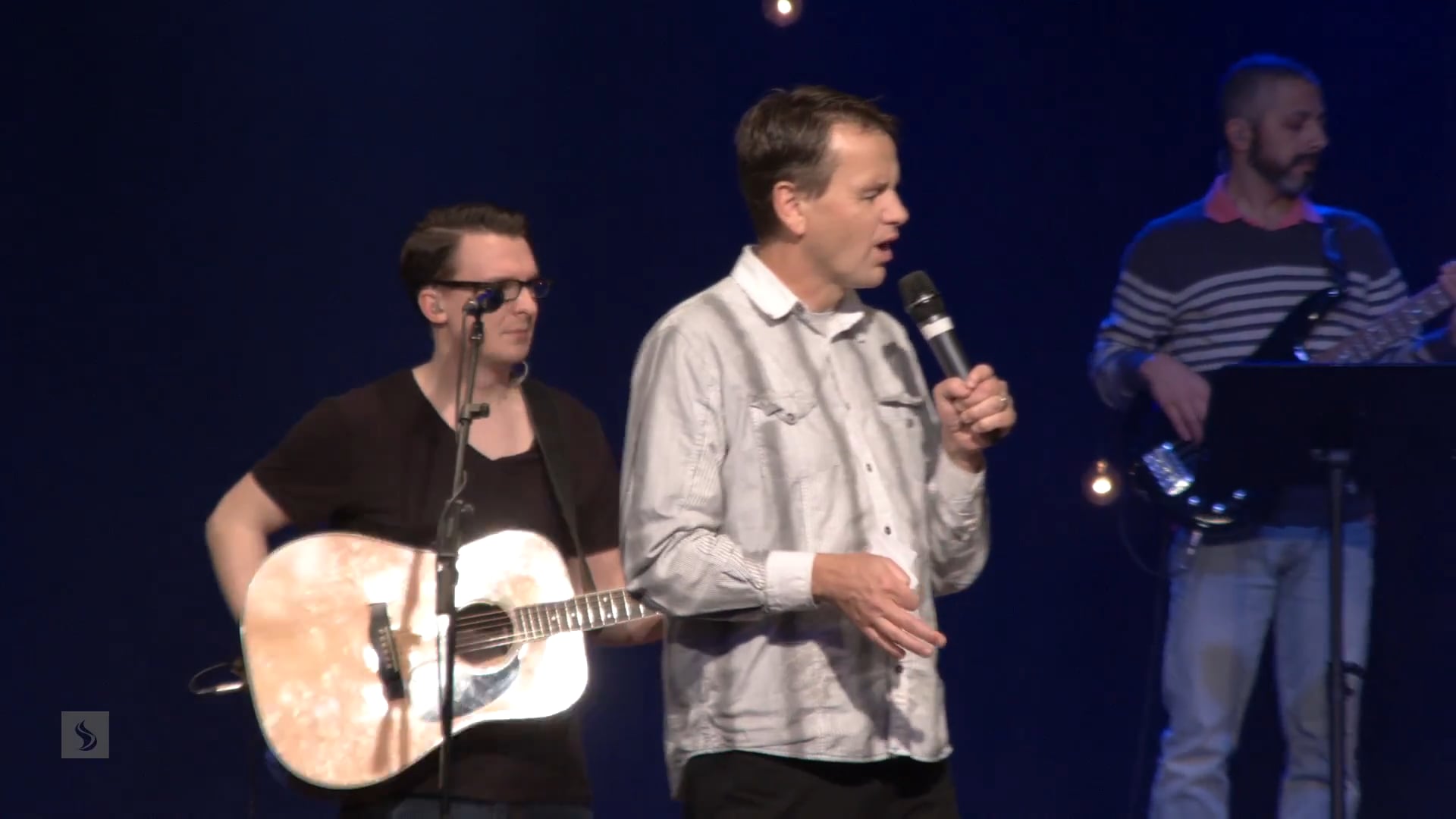 Catch The Fire Worship with Jonathan Clarke (Friday Feb 10, 2017)