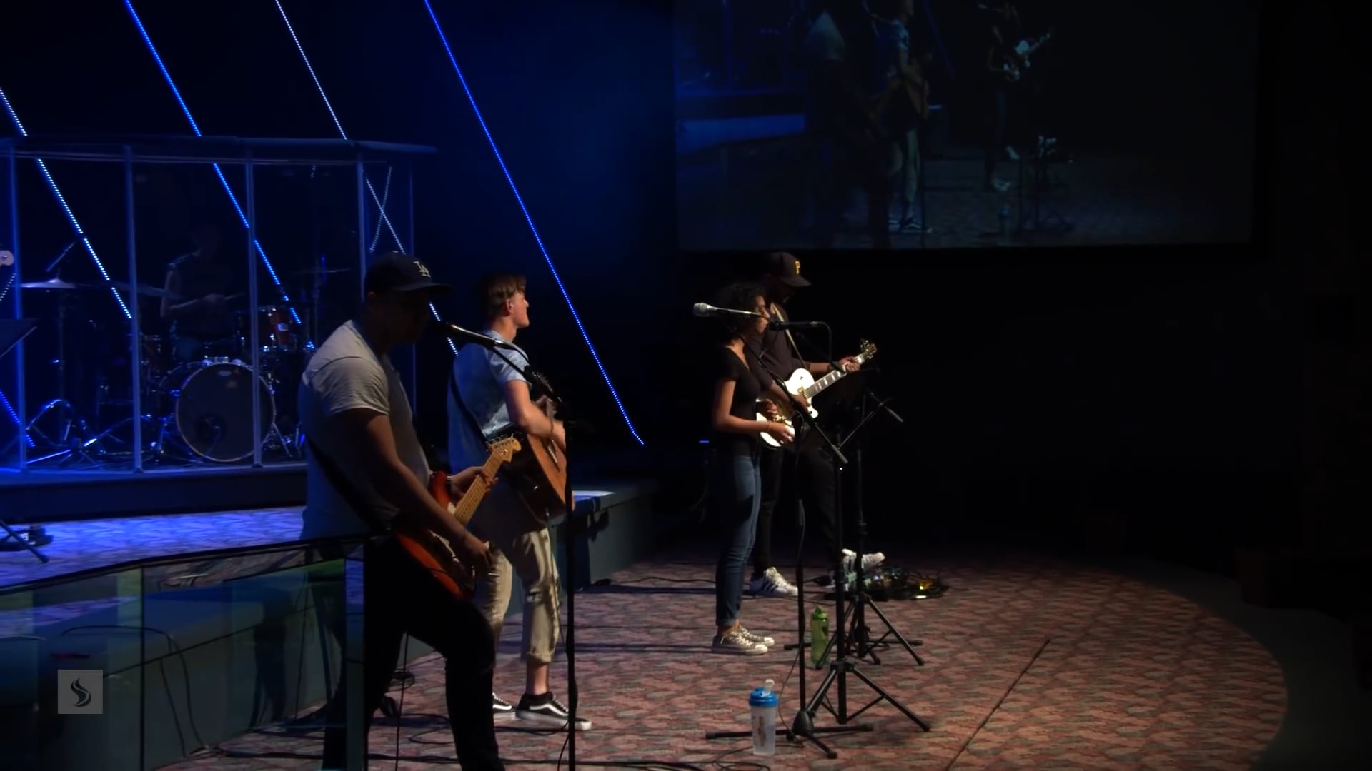 Catch The Fire Worship with Dominik Marzin (Friday, 17 Jun 2016)