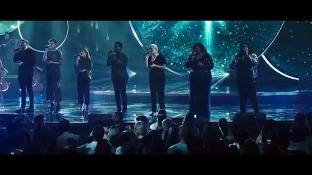 Silent Night (Live) - Hillsong Worship