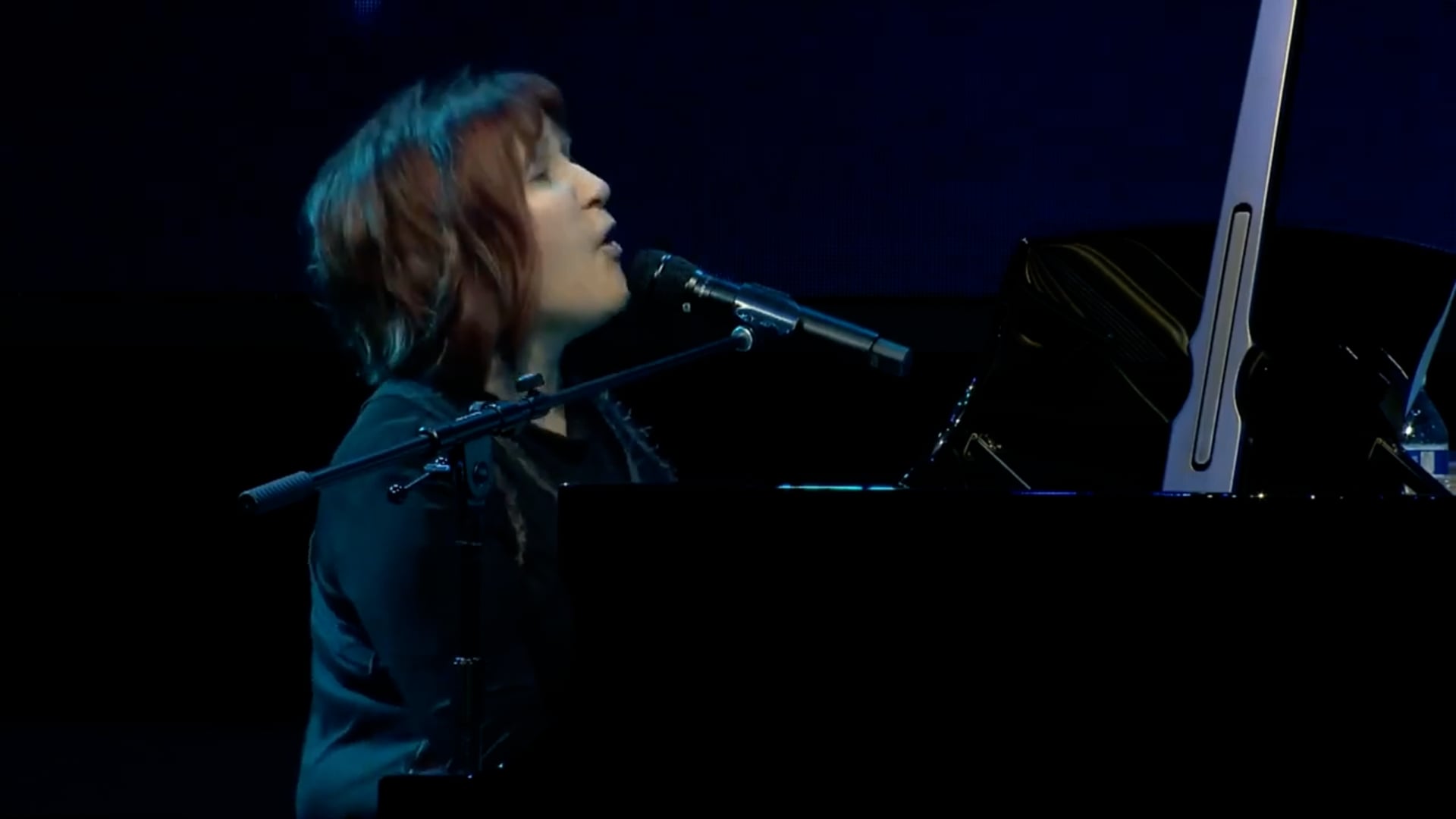 Maurice Sklar on Violin with Julie Meyer for Live Worship