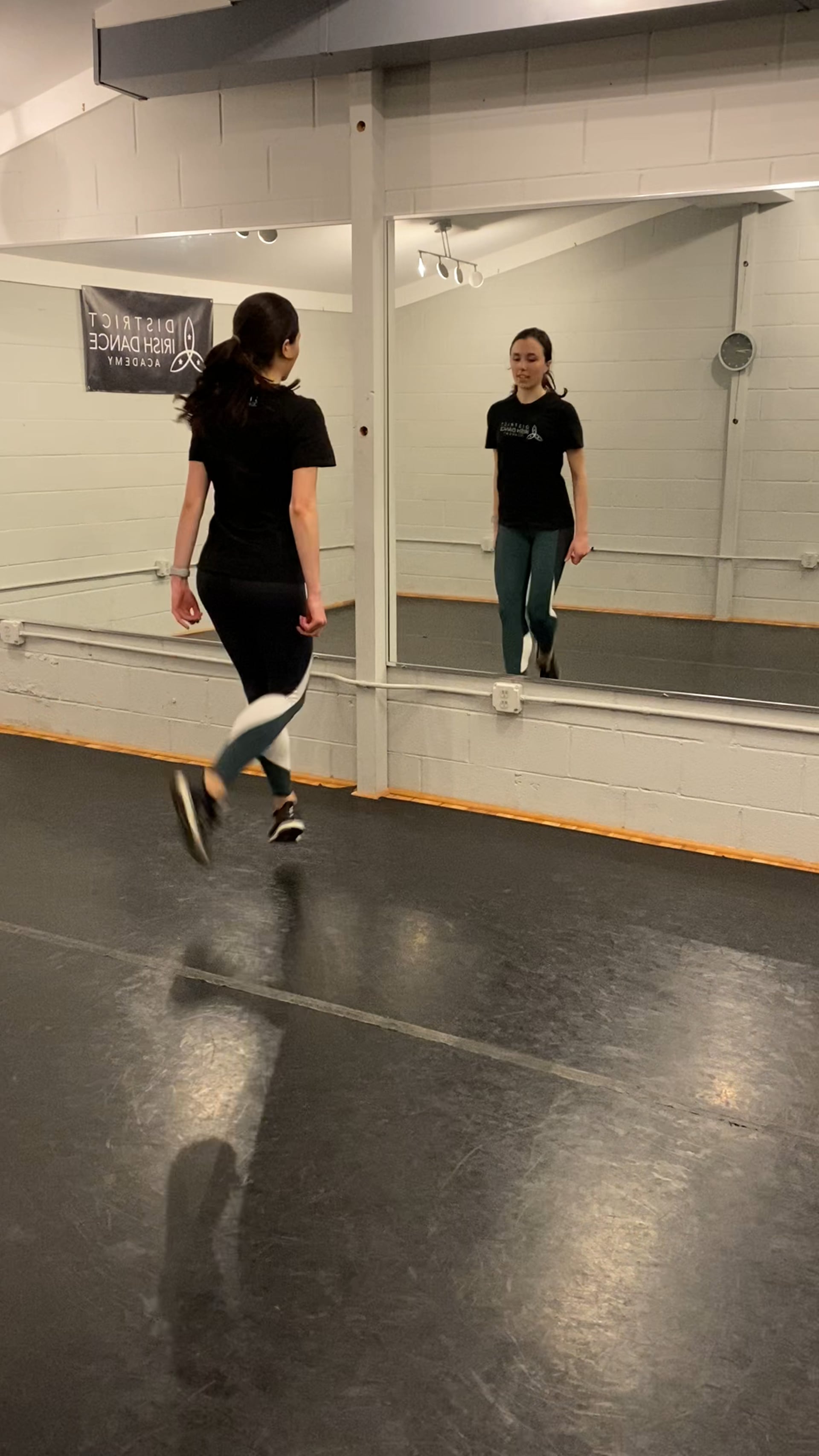 Megan's Slip Jig (District Adults)