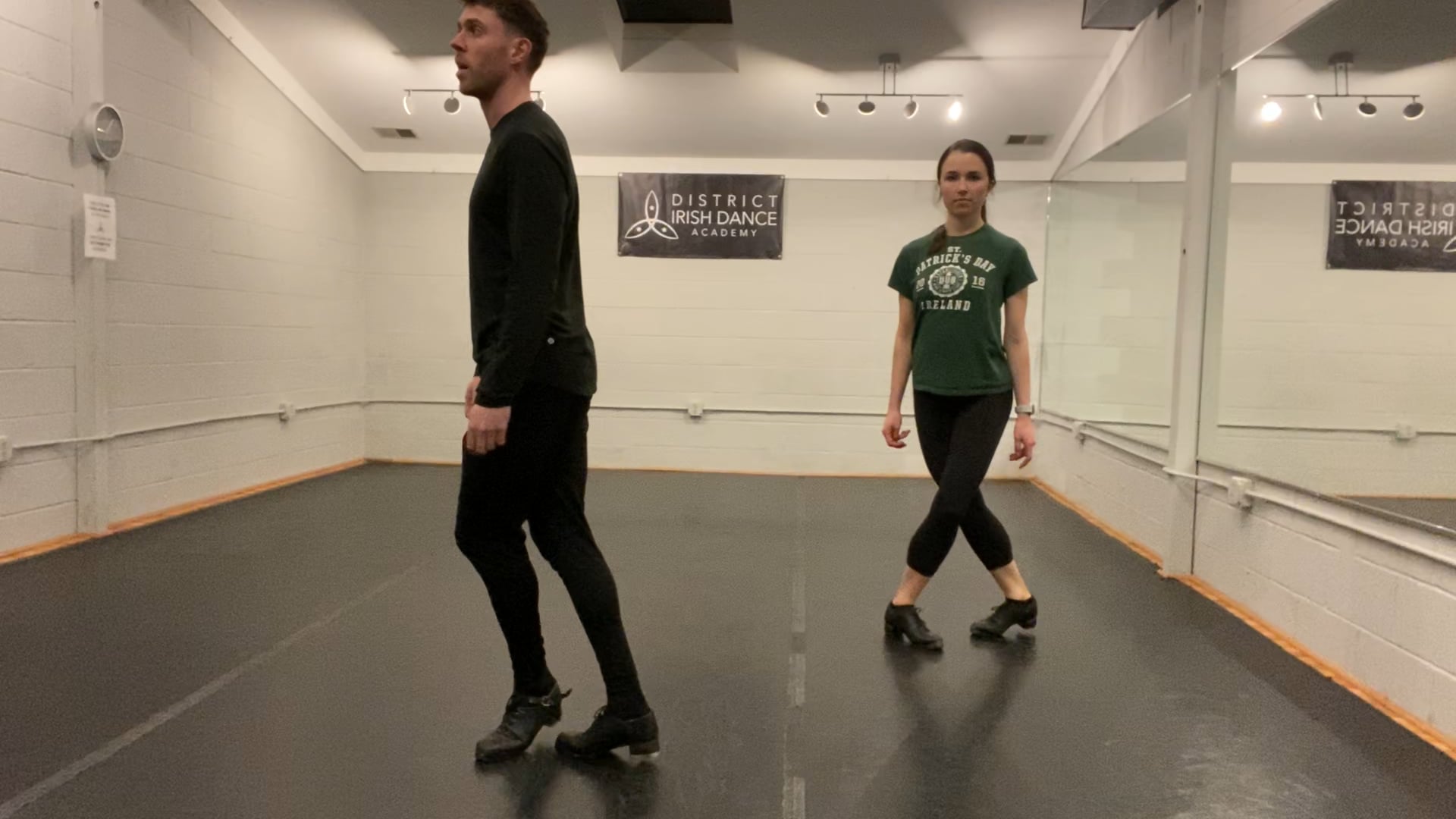 Treble Cut Treble Hop Back