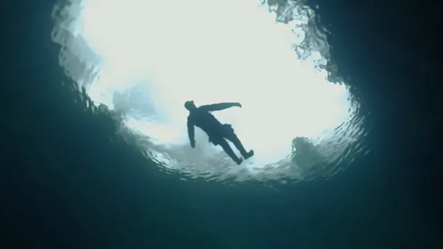 Diving into the Unknown (ES subtitulos/Spanish subtitles)