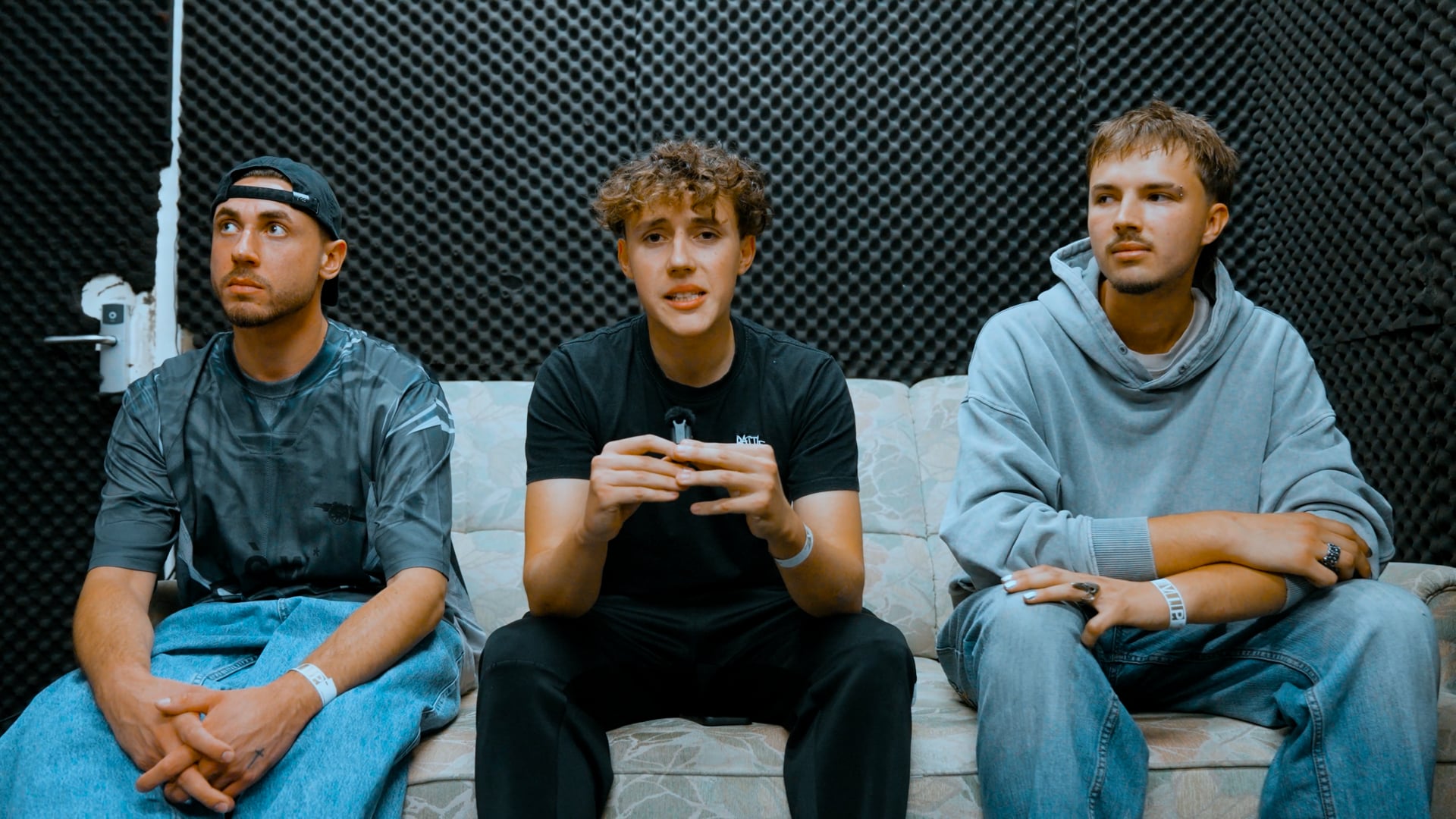 FINNDUS vs FLEKZA K | INTERVIEW