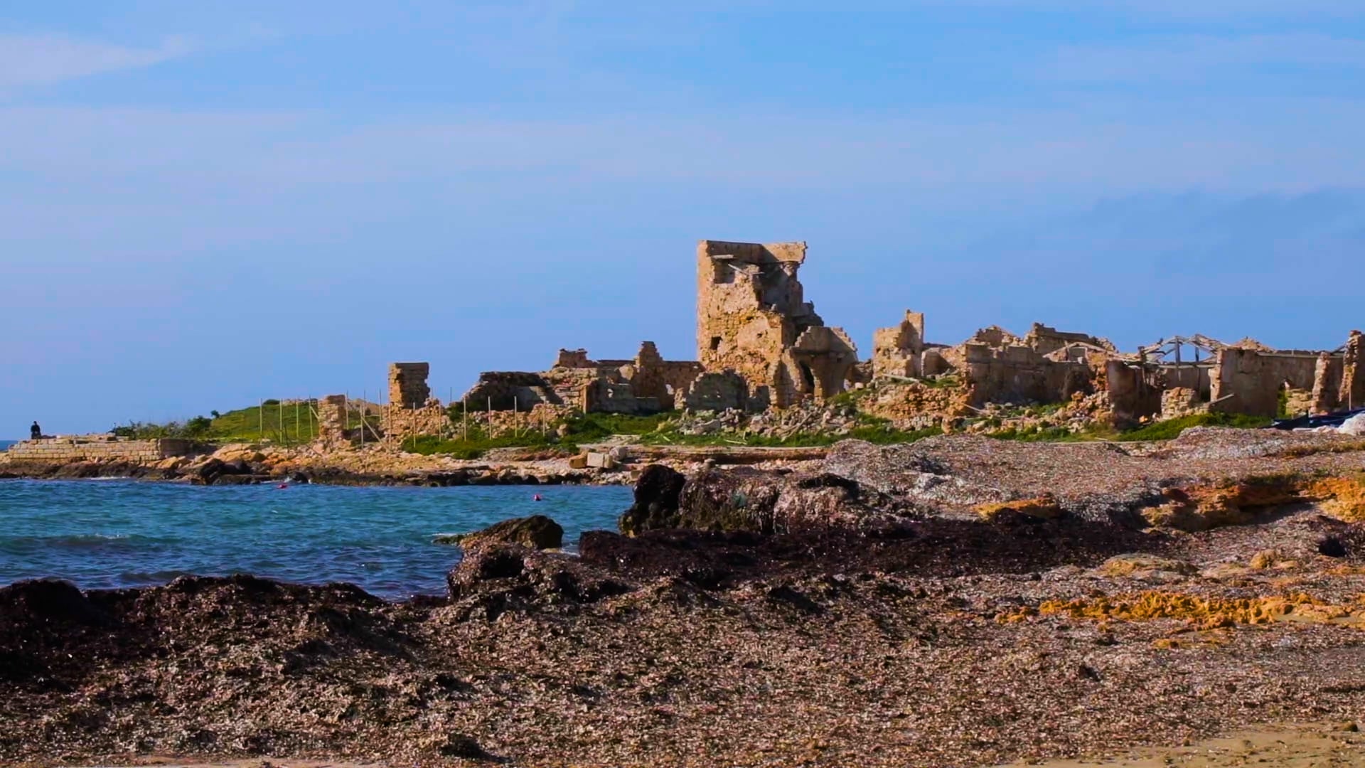 I Like to Explore the Pier