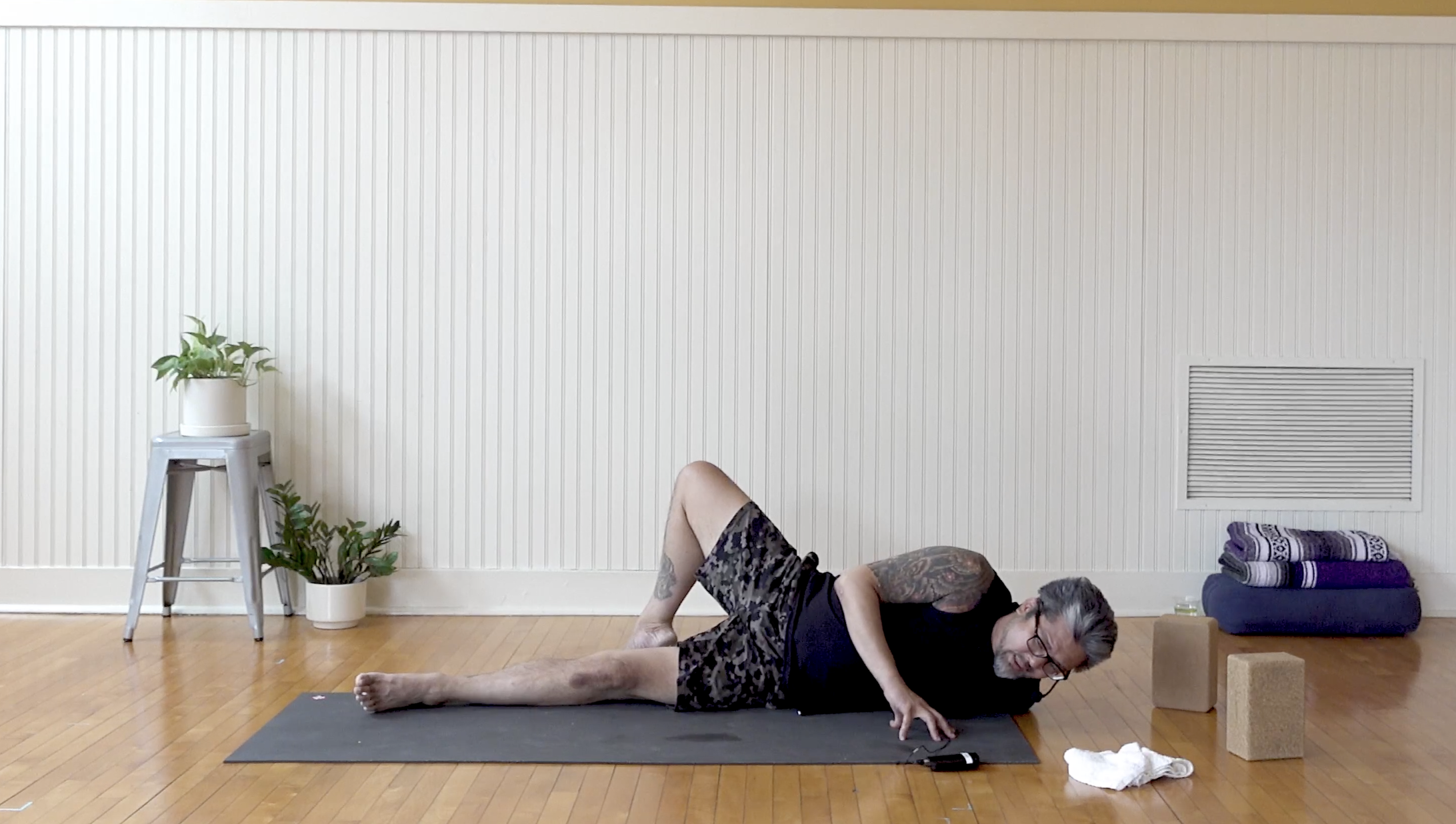 Flow: Afternoon Flow with Masaaki Okamura 60 min