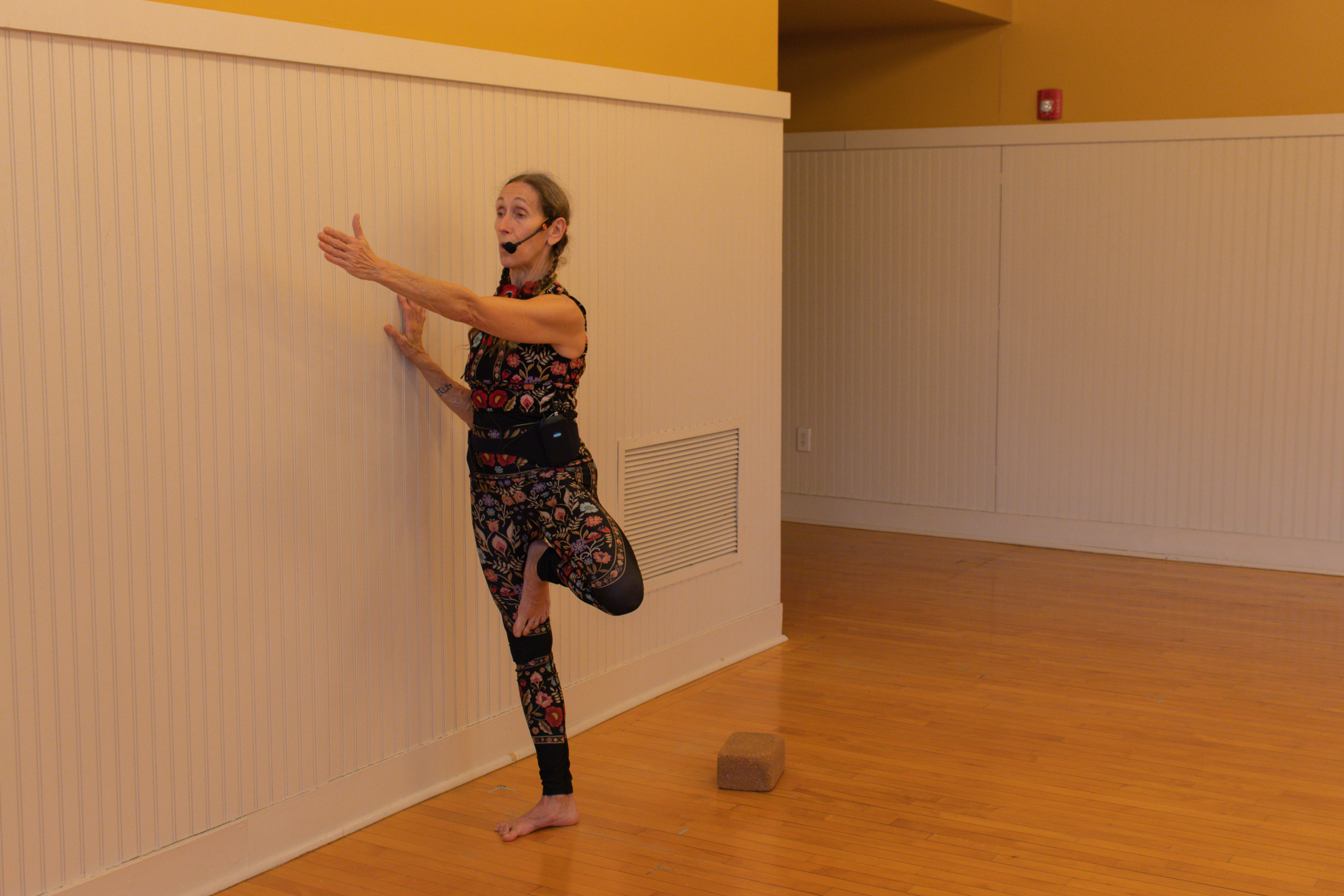 Prenatal: Balance at the Wall • Ally Hines • 5 minutes