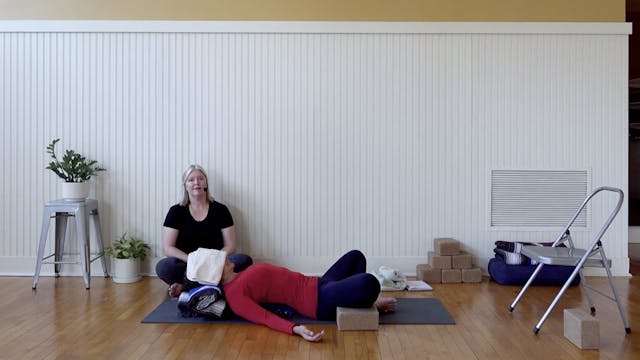 Restorative Yoga: To Prepare for Slee...