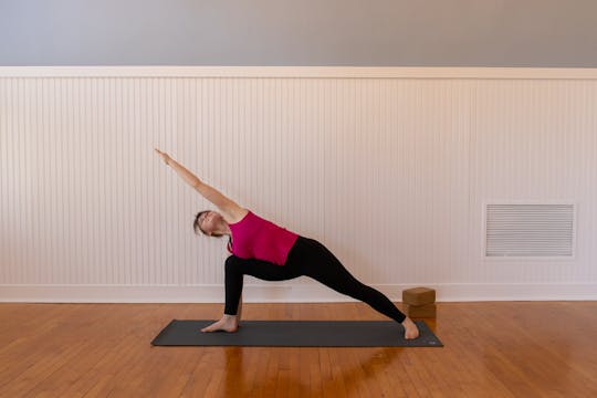 Flow: Morning Movement • Abby Keene •...