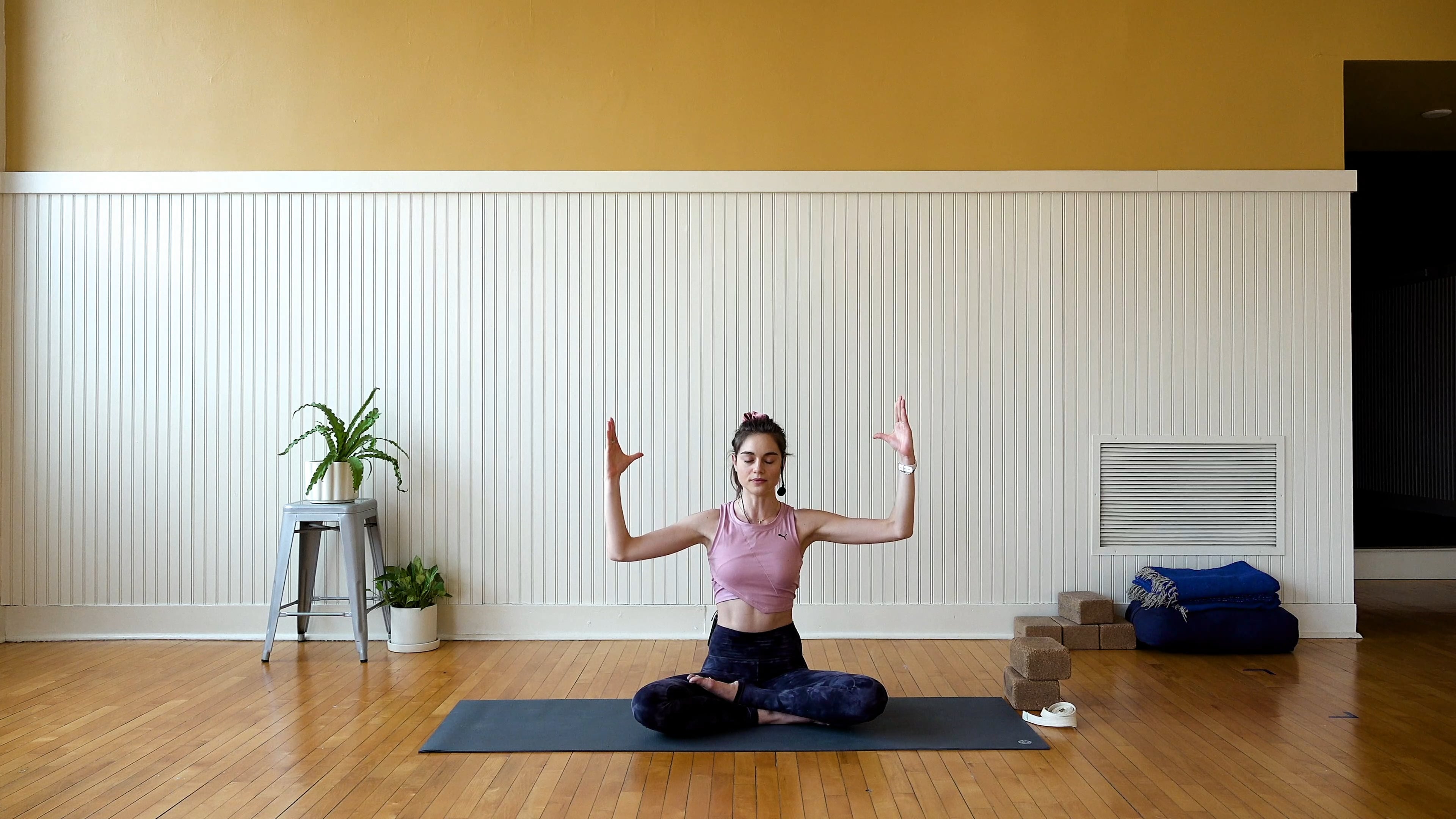 Flow: Bird of Paradise Prep • Sara Bravo • 70 min