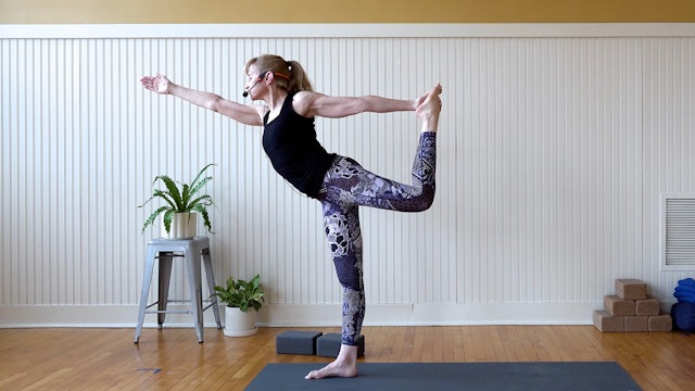 Ashtanga: Free the Hips • Didi Von Deck • 45 min