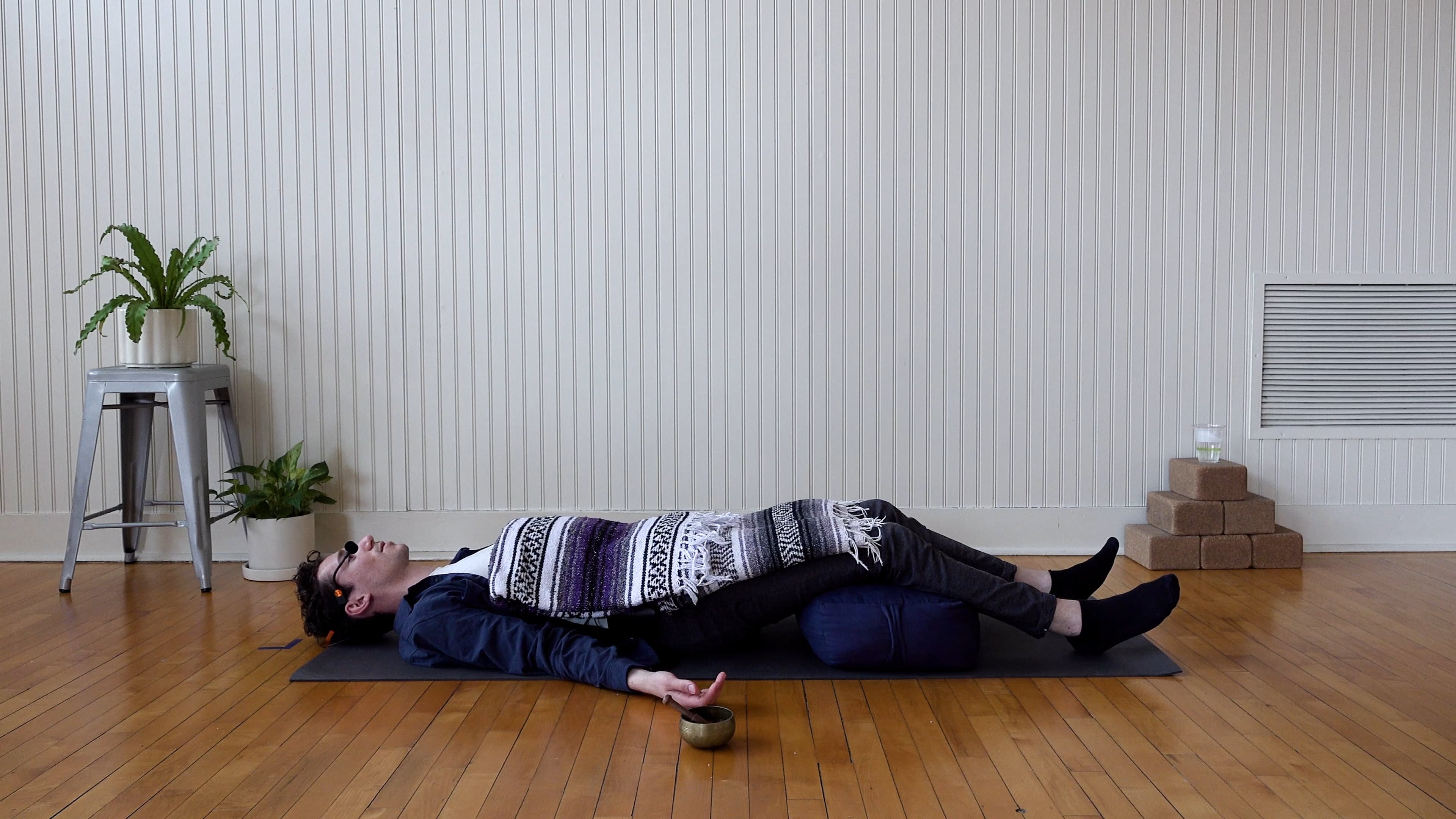 Meditation: Sleep Time Muscle Relaxation • Charles Jacobs • 10 min