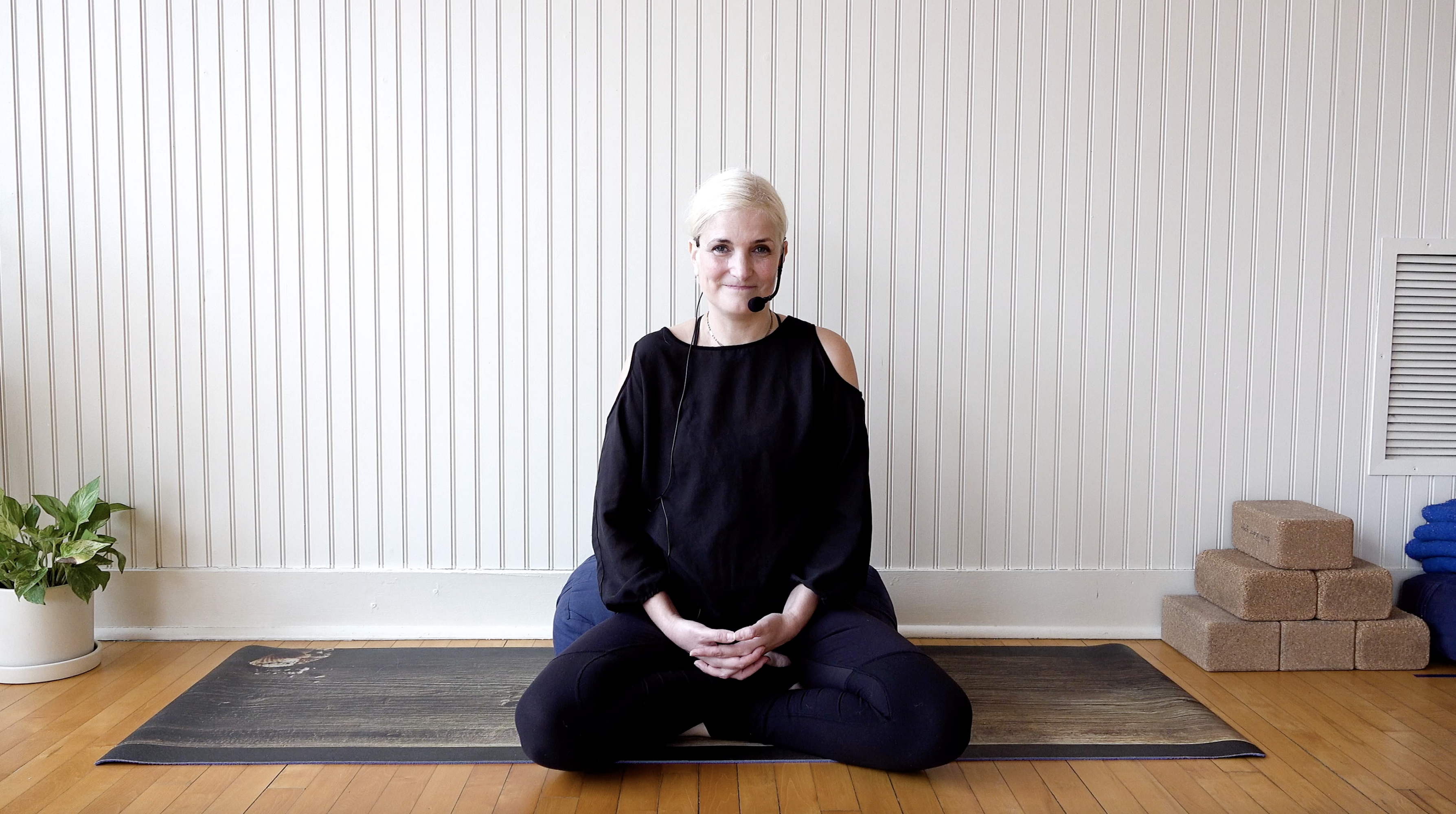 Meditation: Love & Kindness • Larisa Forman • 5 min