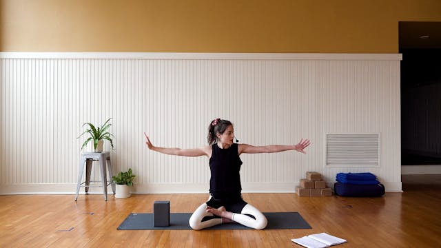 Yoga in Spanish: Fluir y dejarse llev...