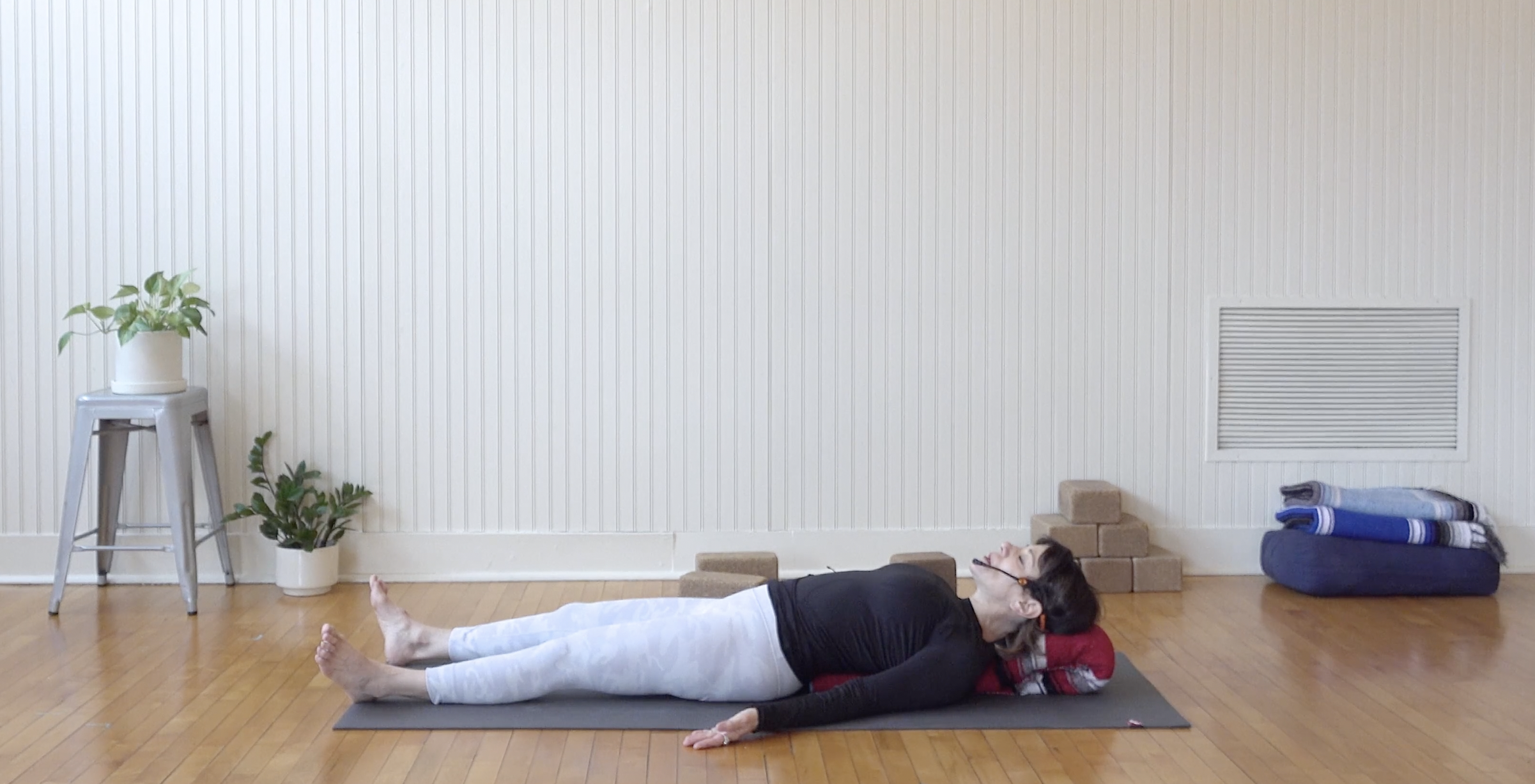 Iyengar: Unlocking the Breath's Potential: Pranayama Primer • Claire Carroll •