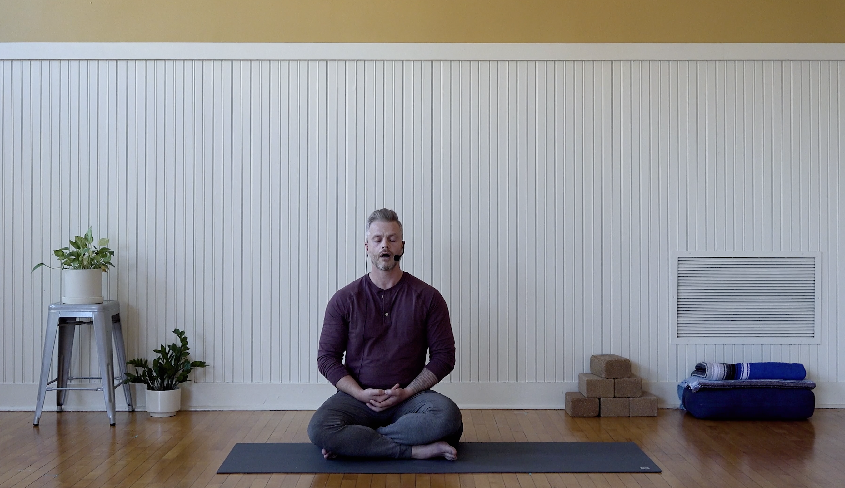 Pranayama: Physiological Sighs • David Magone • 5 min