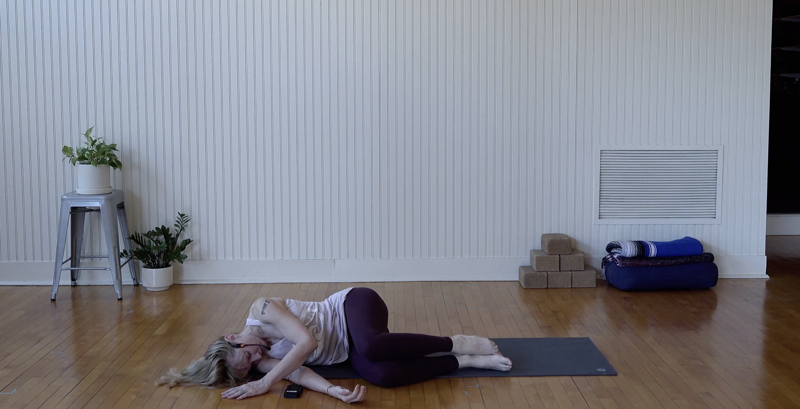 Feldenkrais: Rolling and Rounding • Didi von Deck • 34 min