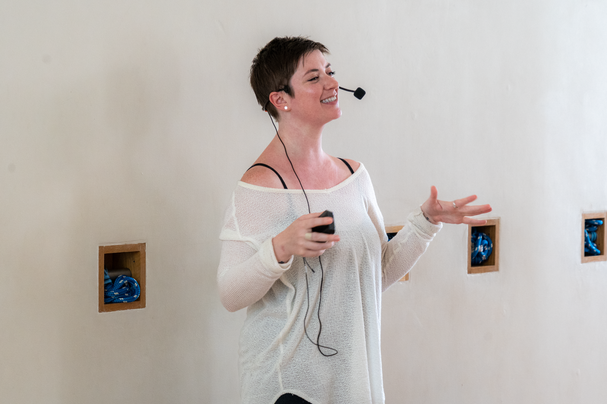 Relax & Renew: Passive Spine • Kate Heffernan • 52 minutes