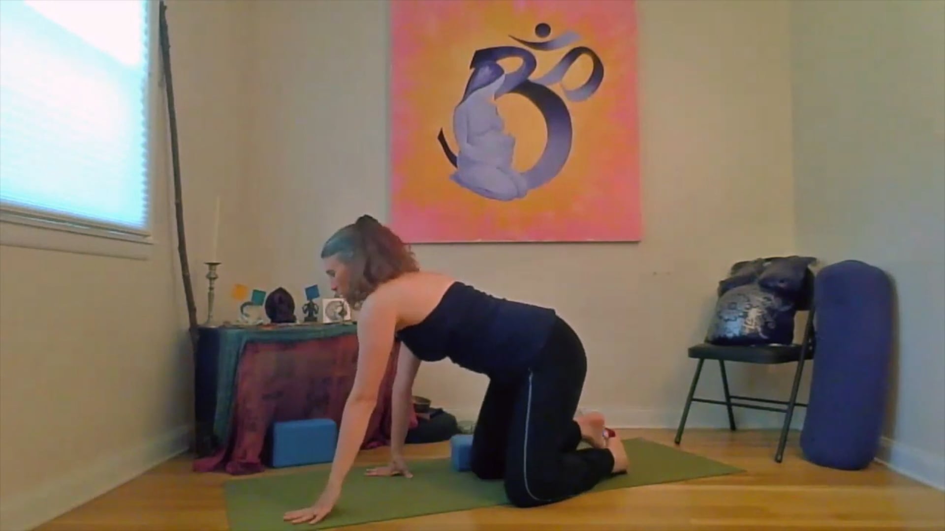Prenatal: Strong Hips • Bec Conant • 50 min 