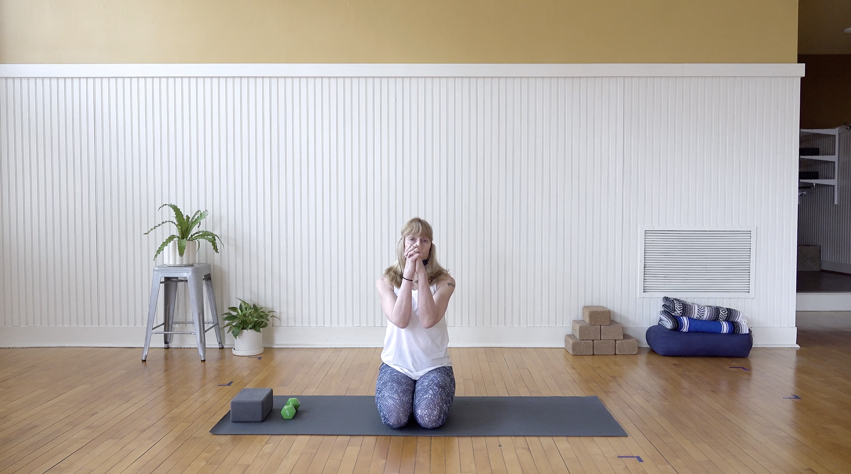 Ashtanga: Pain Free Wrists, Elbows and Shoulders • Didi von Deck • 15 min